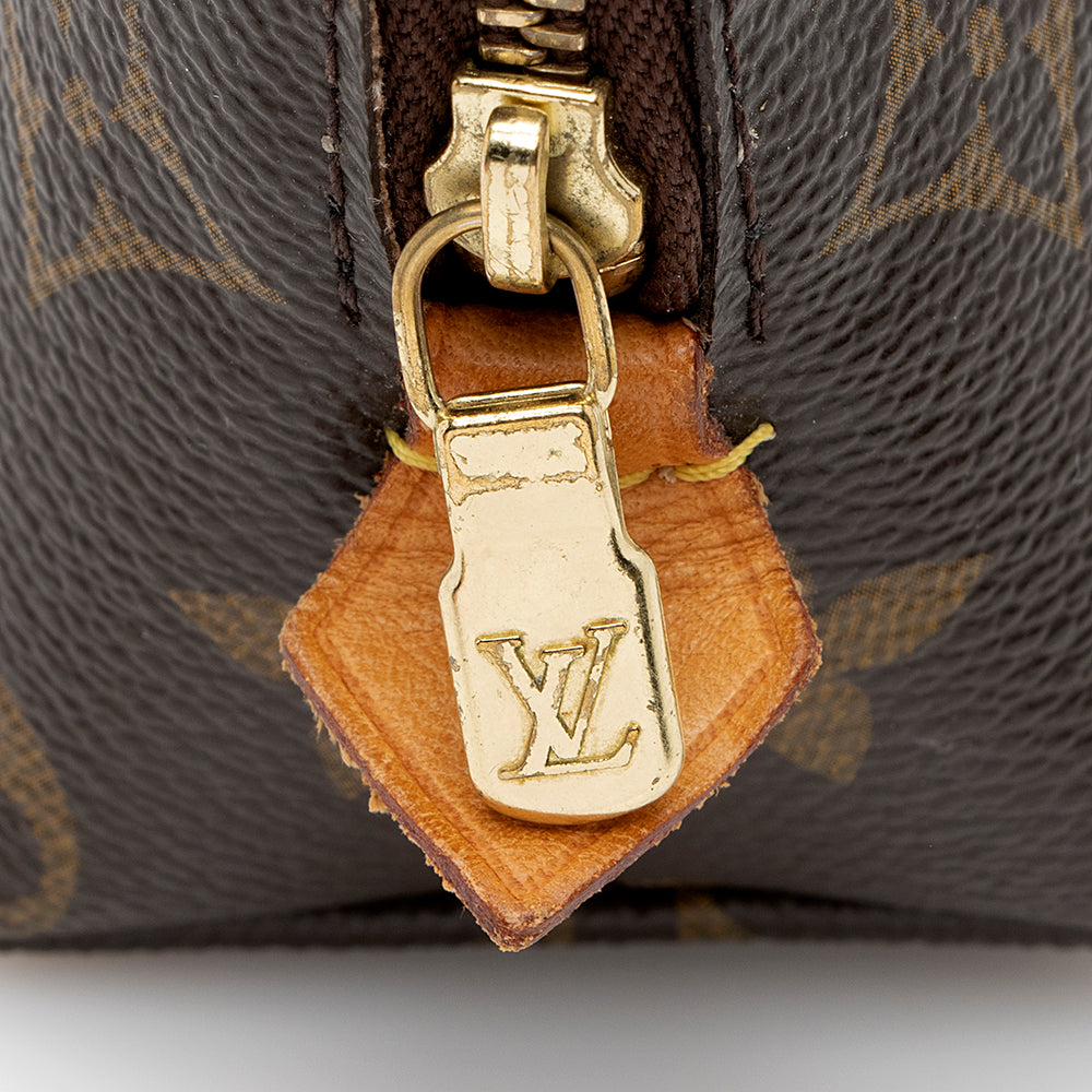 Louis Vuitton Monogram Canvas Cosmetic Pouch (SHF-20521)