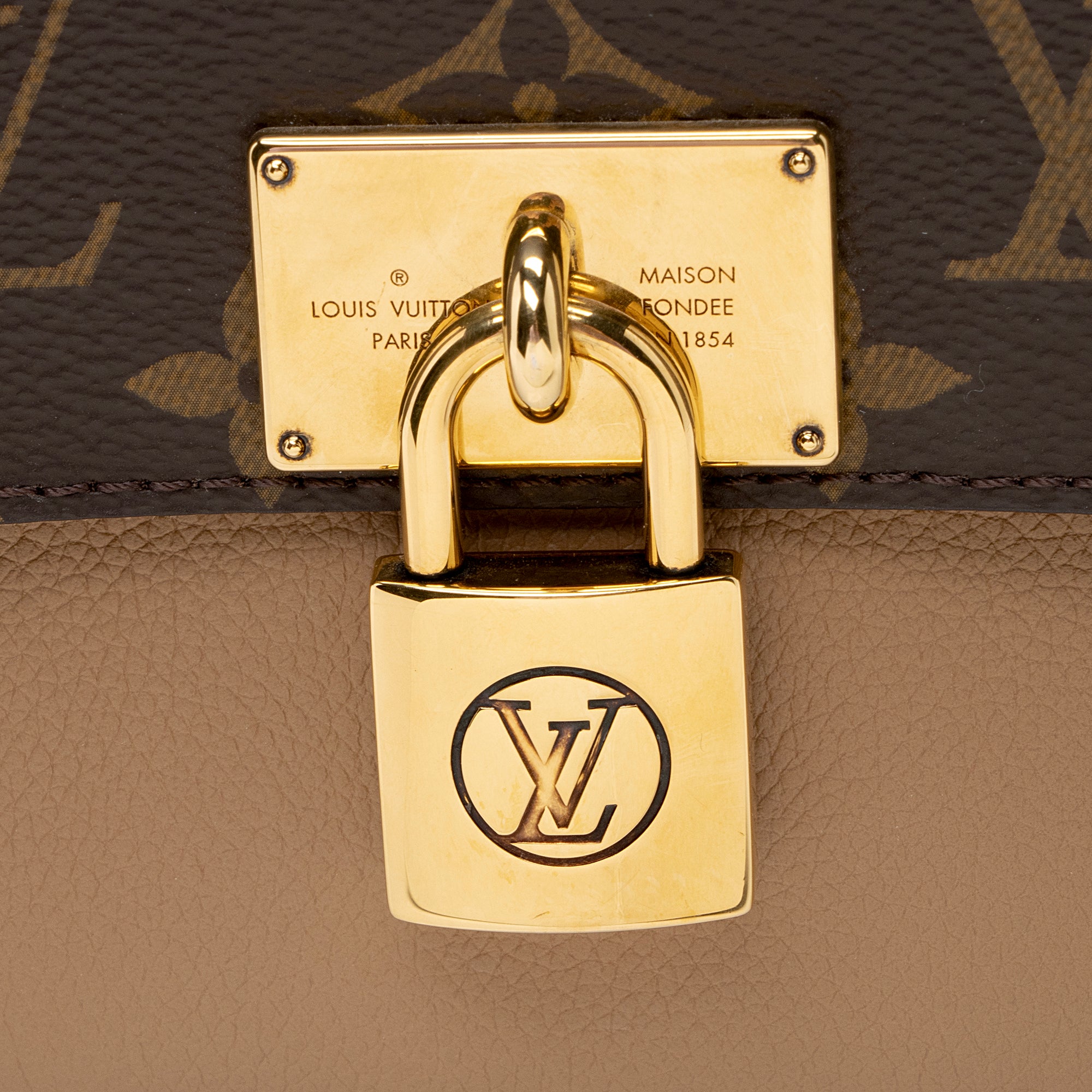 Louis Vuitton Monogram Canvas Marignan Messenger Bag (SHF-22945)