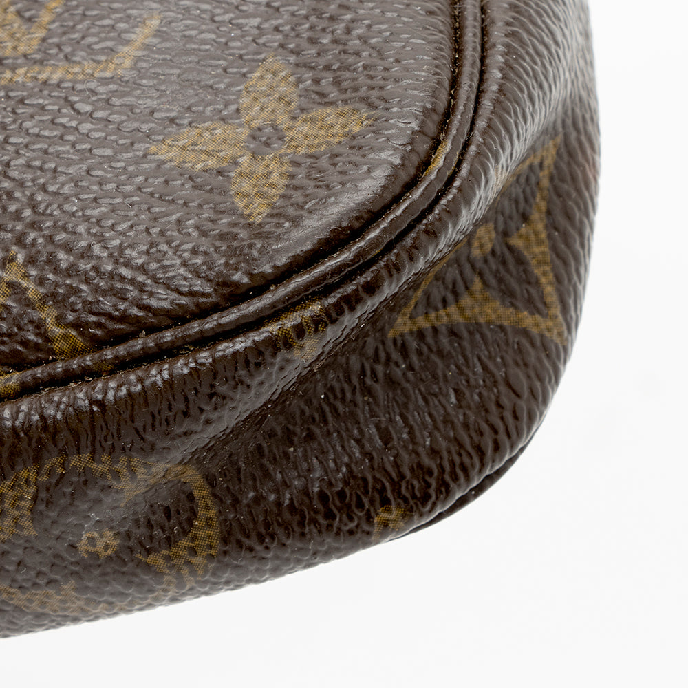 Louis Vuitton Monogram Canvas Mini Pochette Accessoires (SHF-18315)