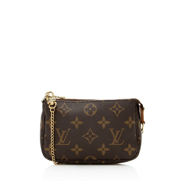 Louis Vuitton, Bags, Louis Vuitton Monogram Vernis Leather Mini Pochette  Accessoires