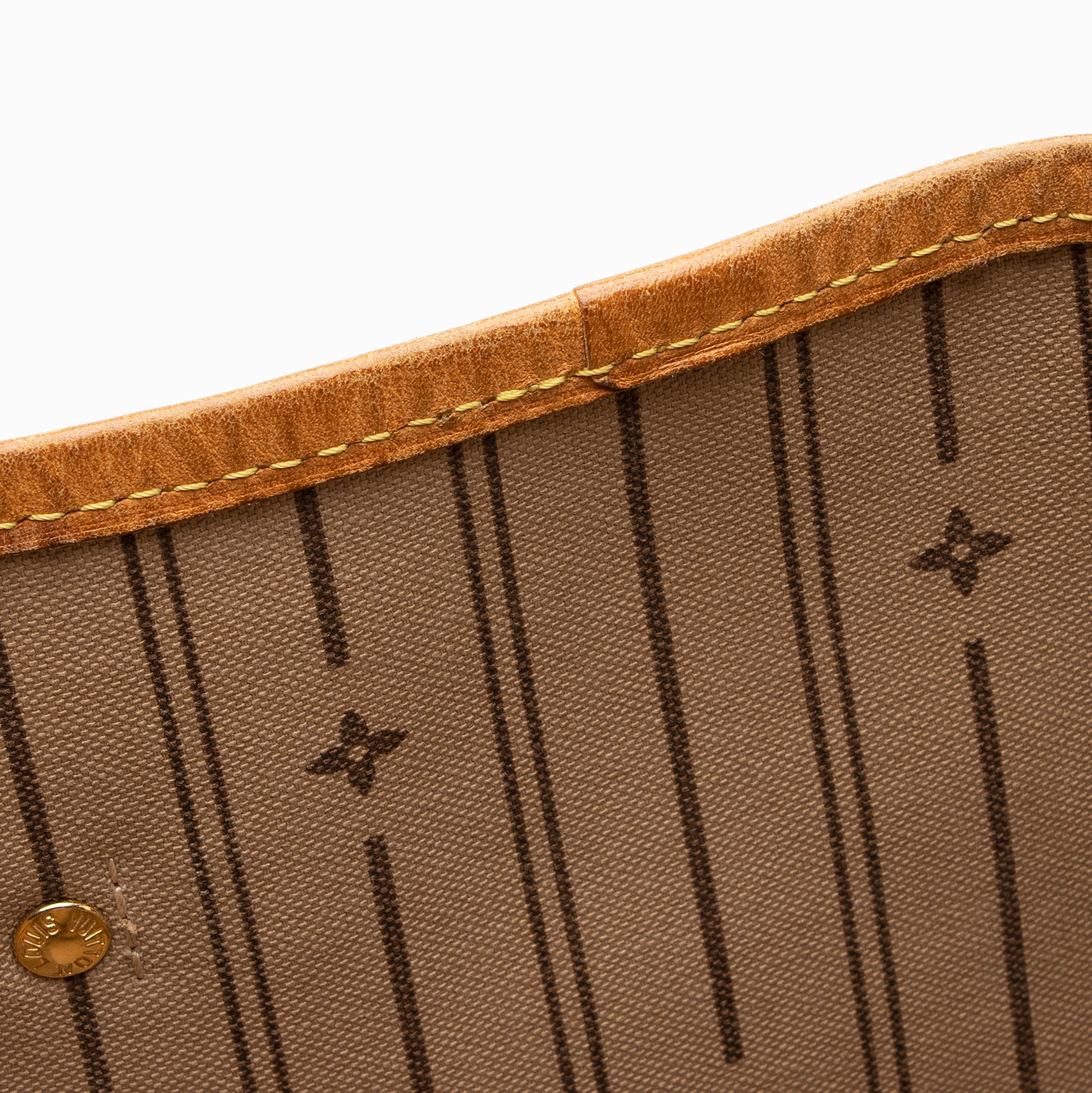 Louis Vuitton Monogram Canvas Neverfull GM Tote (SHF-22159)