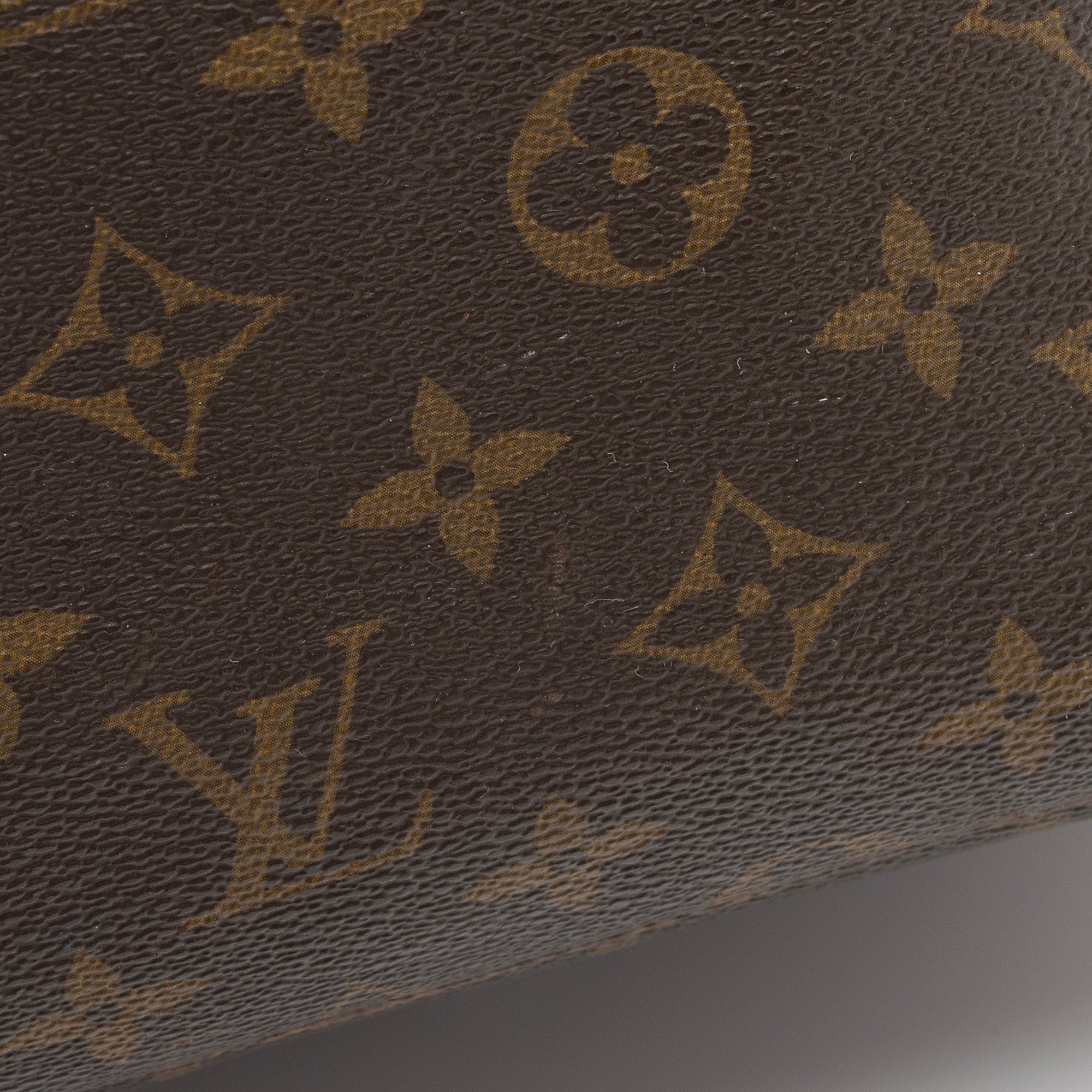 Louis Vuitton Monogram Canvas Neverfull GM Tote (SHF-23029)