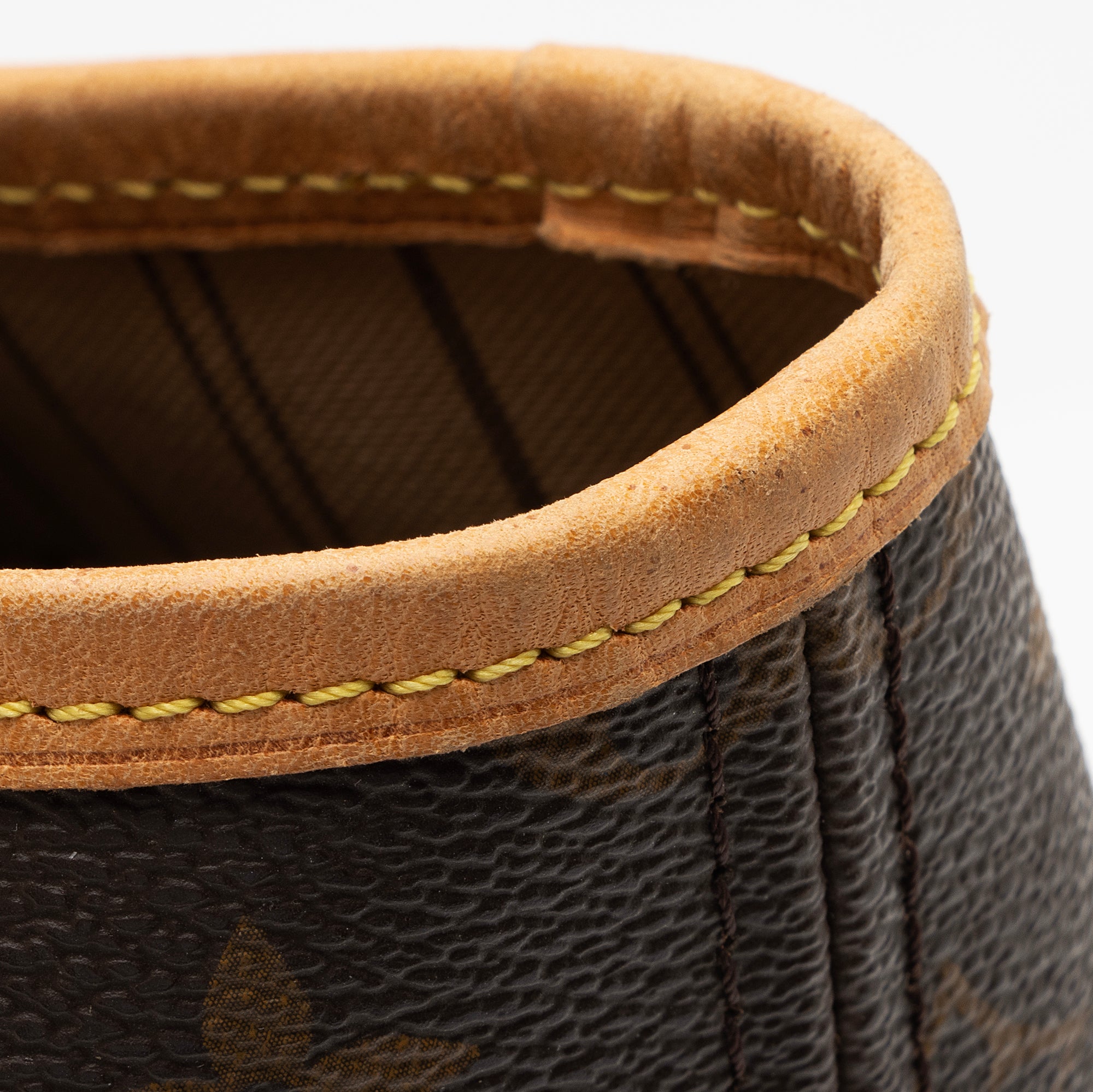 Louis Vuitton Monogram Canvas Neverfull GM Tote (SHF-23029)