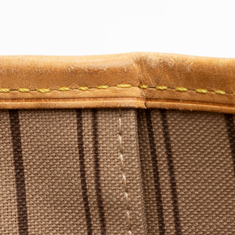 Louis Vuitton Monogram Canvas Neverfull MM Tote (SHF-19642)