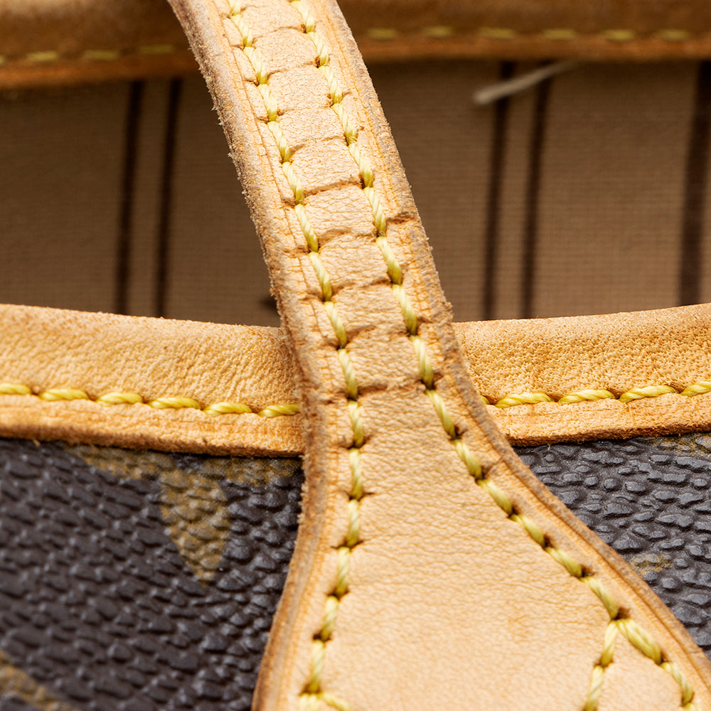 Louis Vuitton Monogram Canvas Neverfull PM Tote - FINAL SALE (SHF-19026)