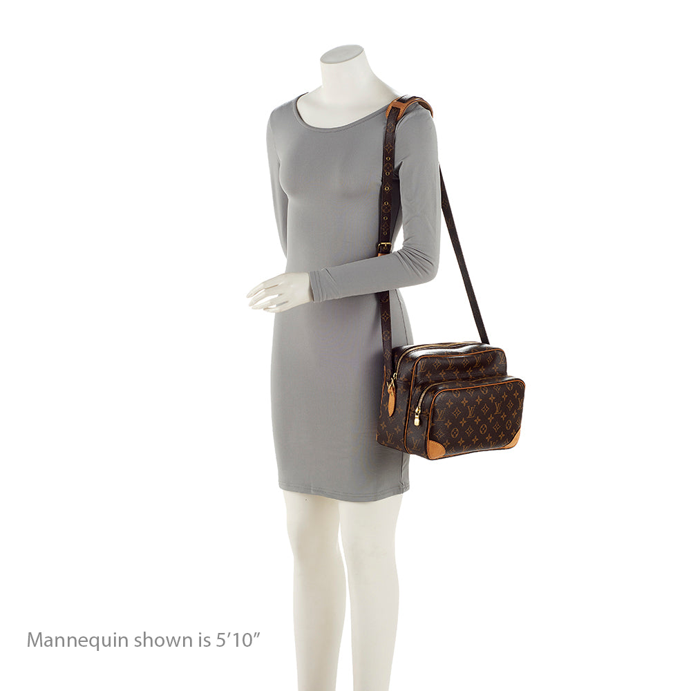 Louis Vuitton Monogram Canvas Nile MM Messenger Bag (SHF-21025)