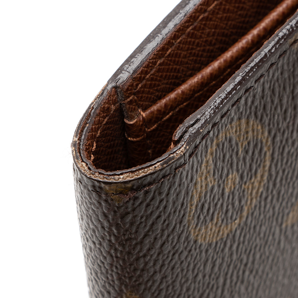 Louis Vuitton Monogram Canvas Passport Wallet (SHF-18693)