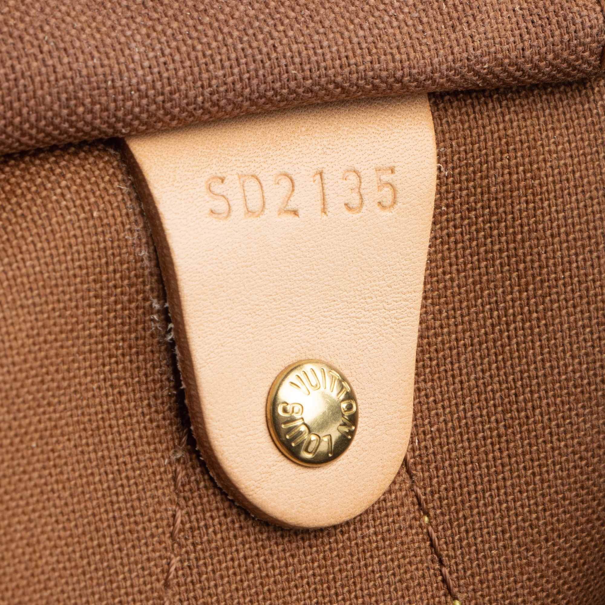 Louis Vuitton Monogram Canvas Speedy 40 Satchel (SHF-23442)