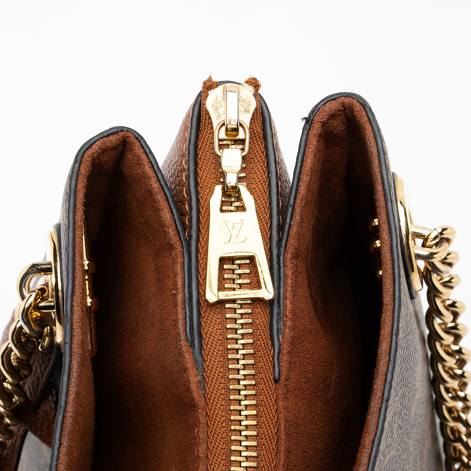 Louis Vuitton Monogram Canvas Surene MM Tote (SHF-23121)