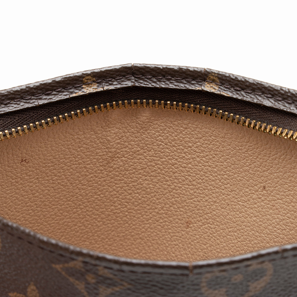Louis Vuitton Monogram Canvas Toiletry Pouch 19 (SHF-14804)