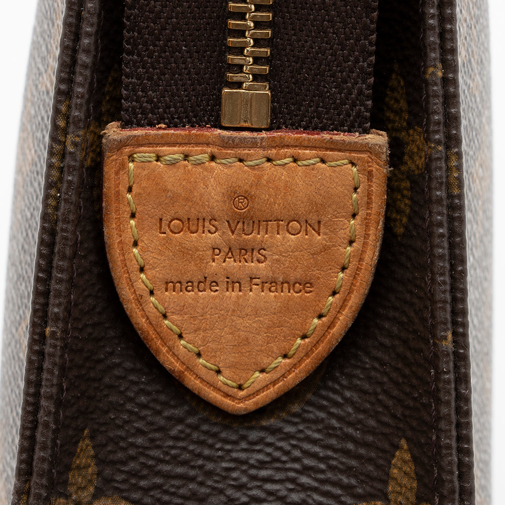 Louis Vuitton Monogram Canvas Toiletry Pouch 19 (SHF-14804)