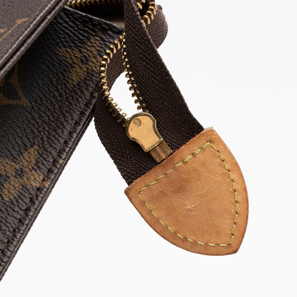 Louis Vuitton Monogram Canvas Toiletry Pouch 19 (SHF-14804)