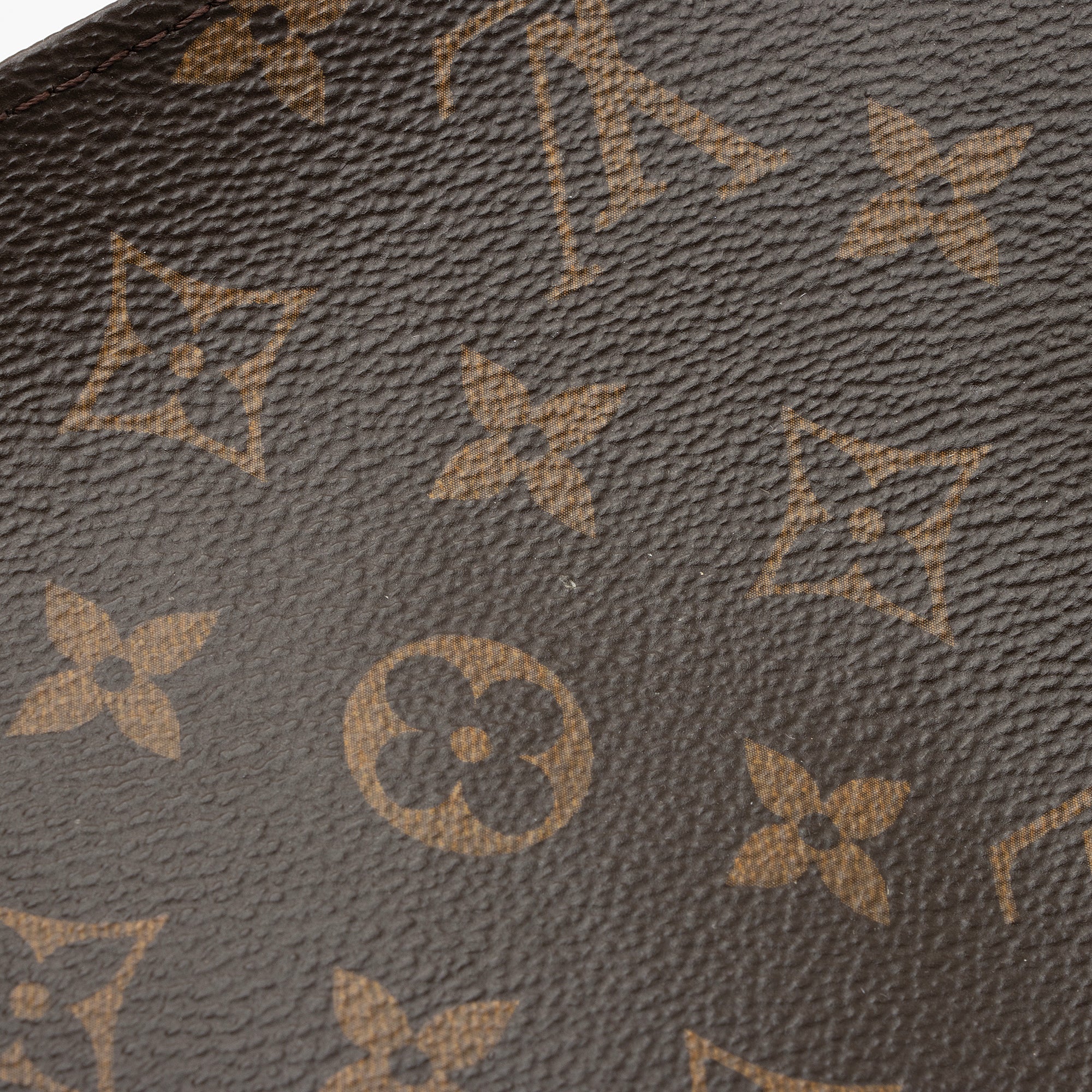 Louis Vuitton Monogram Canvas Toiletry Pouch 26 (SHF-23148)