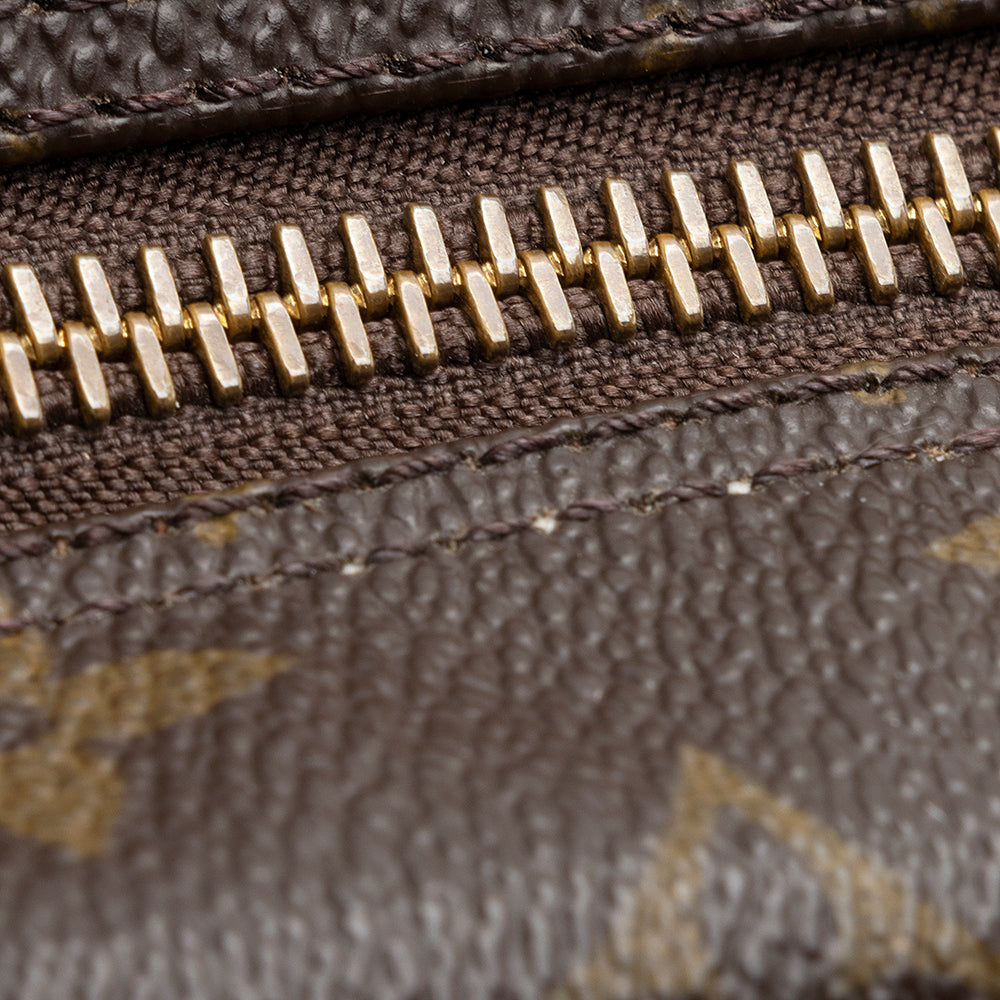 Louis Vuitton Vintage Monogram Canvas Trousse Toiletry Pouch 28 (SHF-20356)