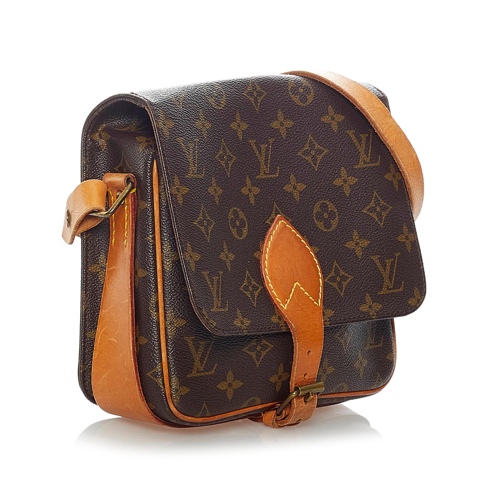 Louis Vuitton Monogram Cartouchiere MM (SHG-32476)