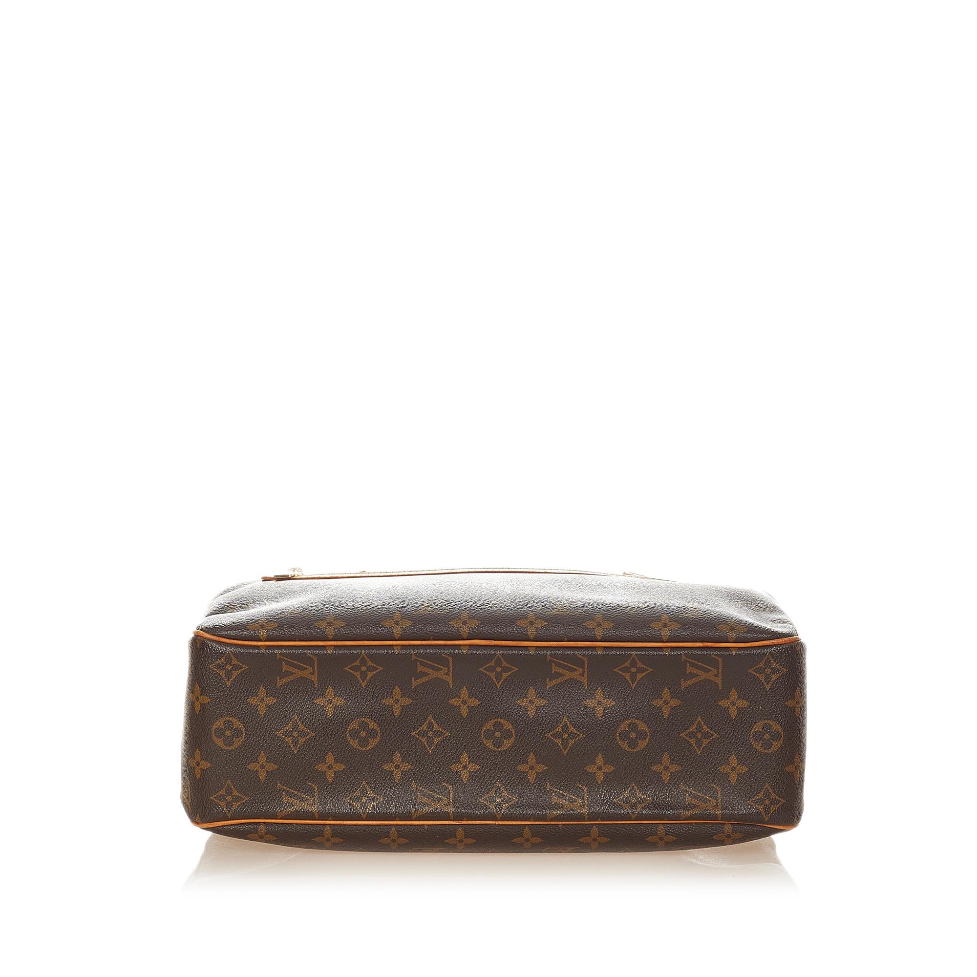 Louis Vuitton Monogram Cite GM (SHG-25866)