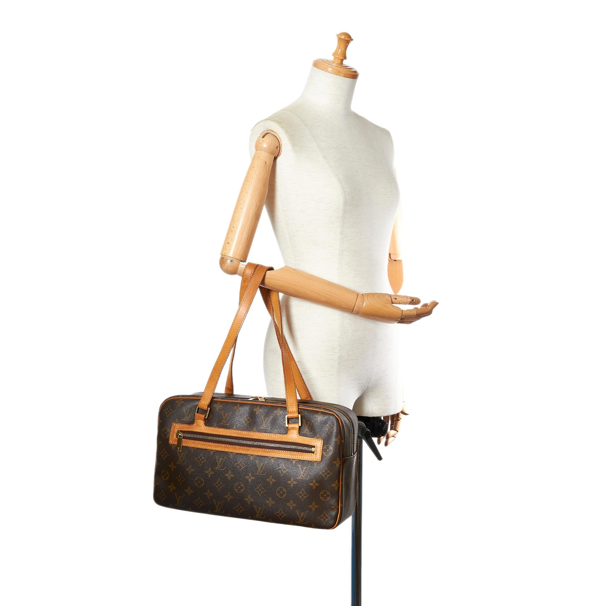 Louis Vuitton Monogram Cite GM (SHG-25866)