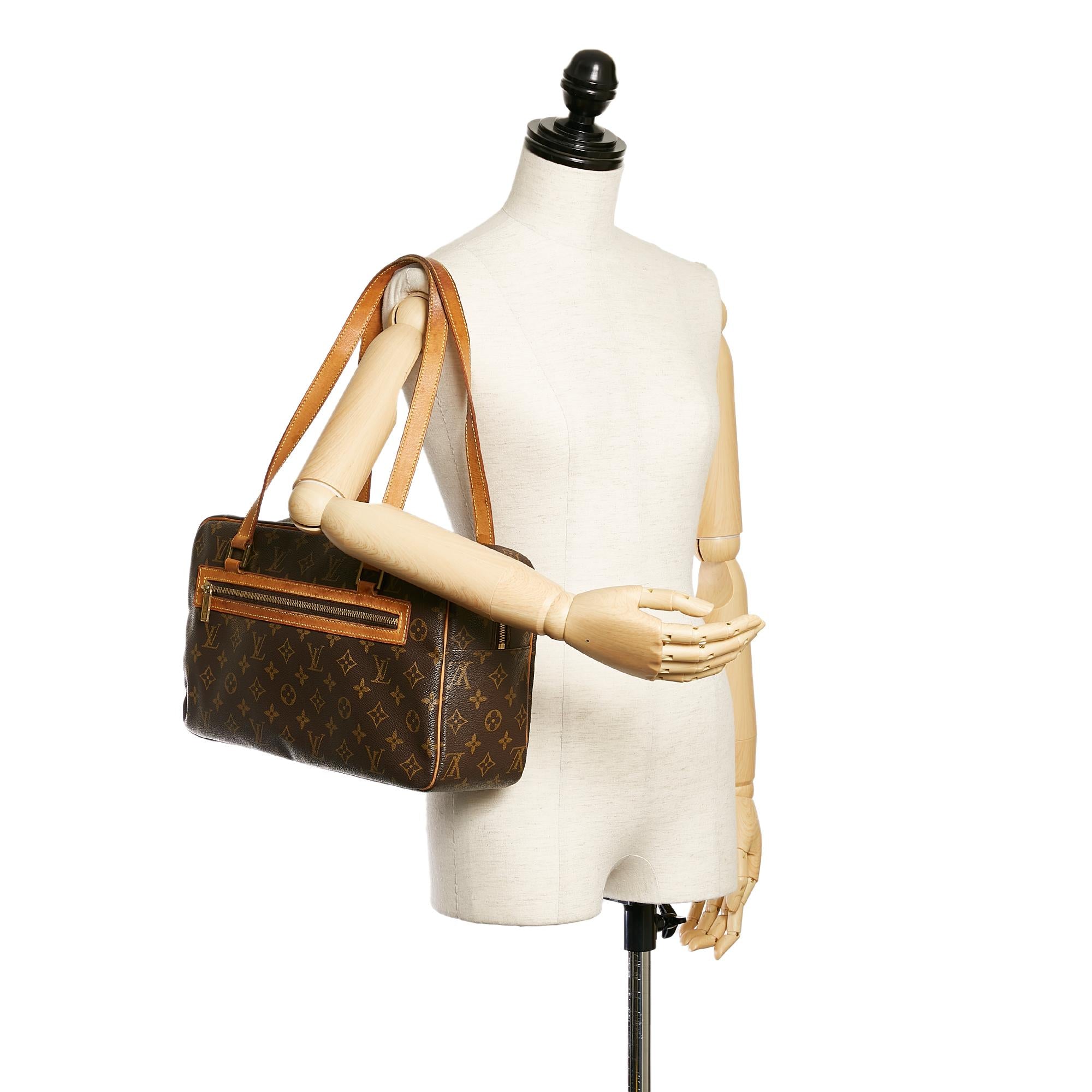 Louis Vuitton Monogram Cite GM (SHG-28189)