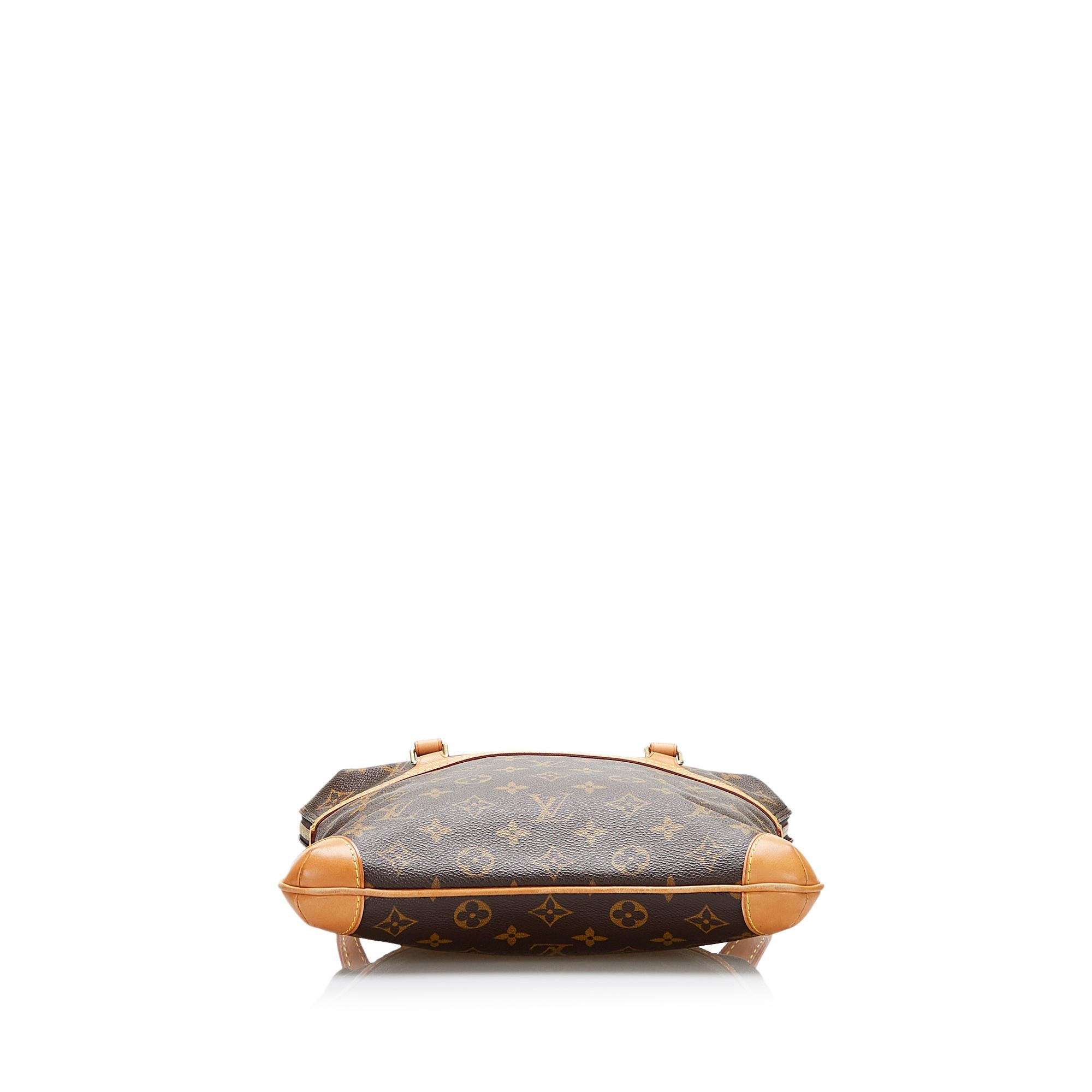 Louis Vuitton Monogram Coussin GM (SHG-CbguRQ)