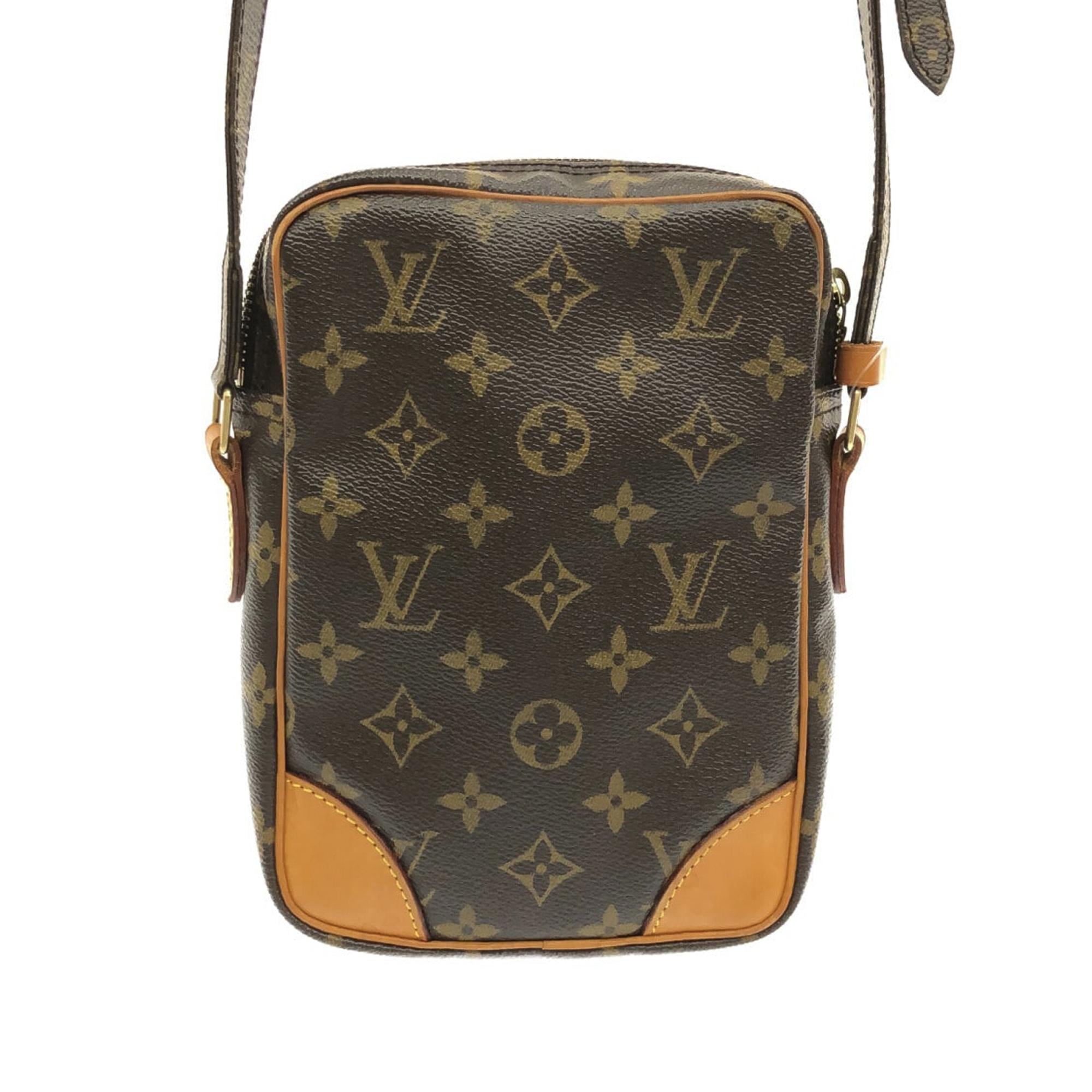 Louis Vuitton Monogram Danube (SHG-36526)