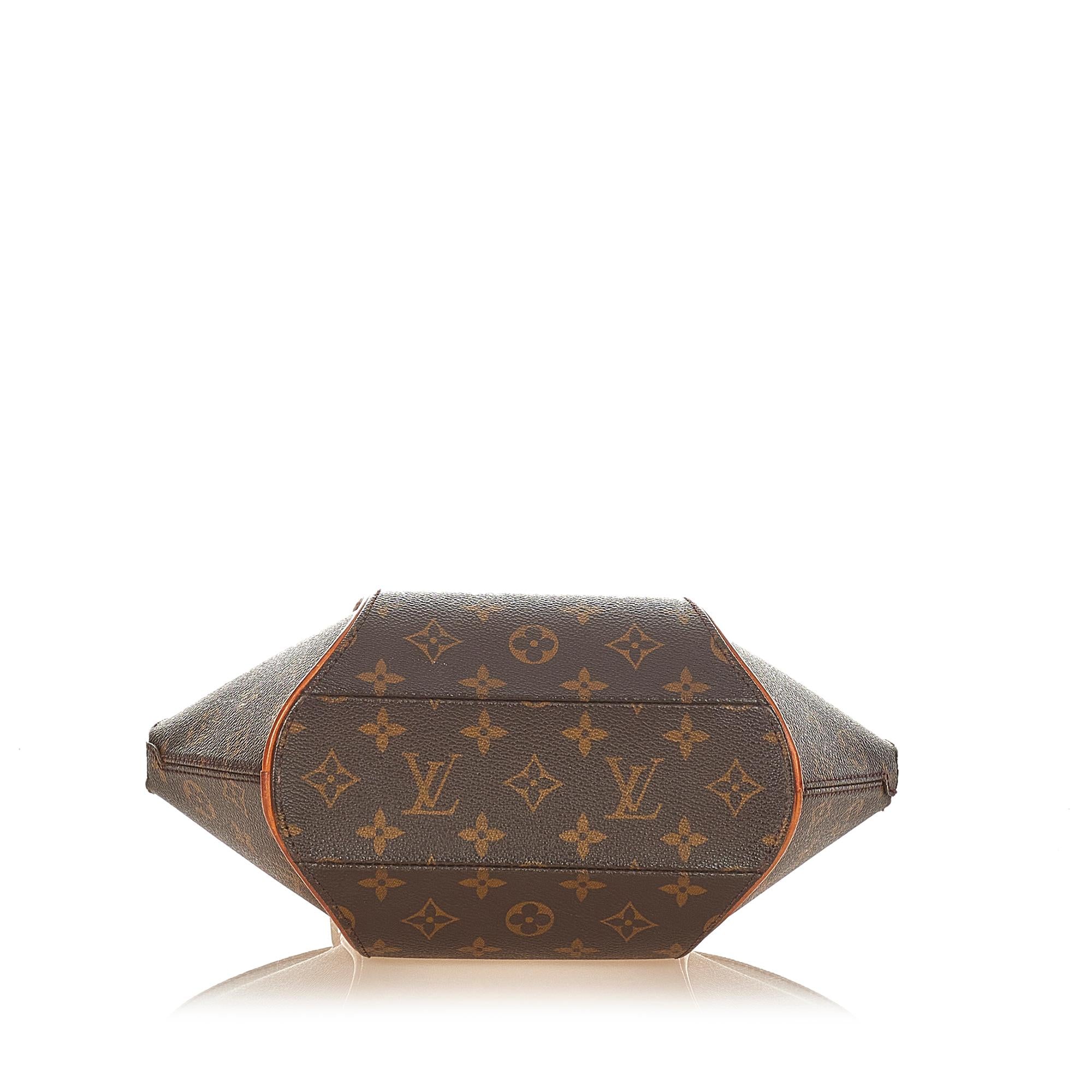Louis Vuitton Monogram Ellipse PM (SHG-25973)
