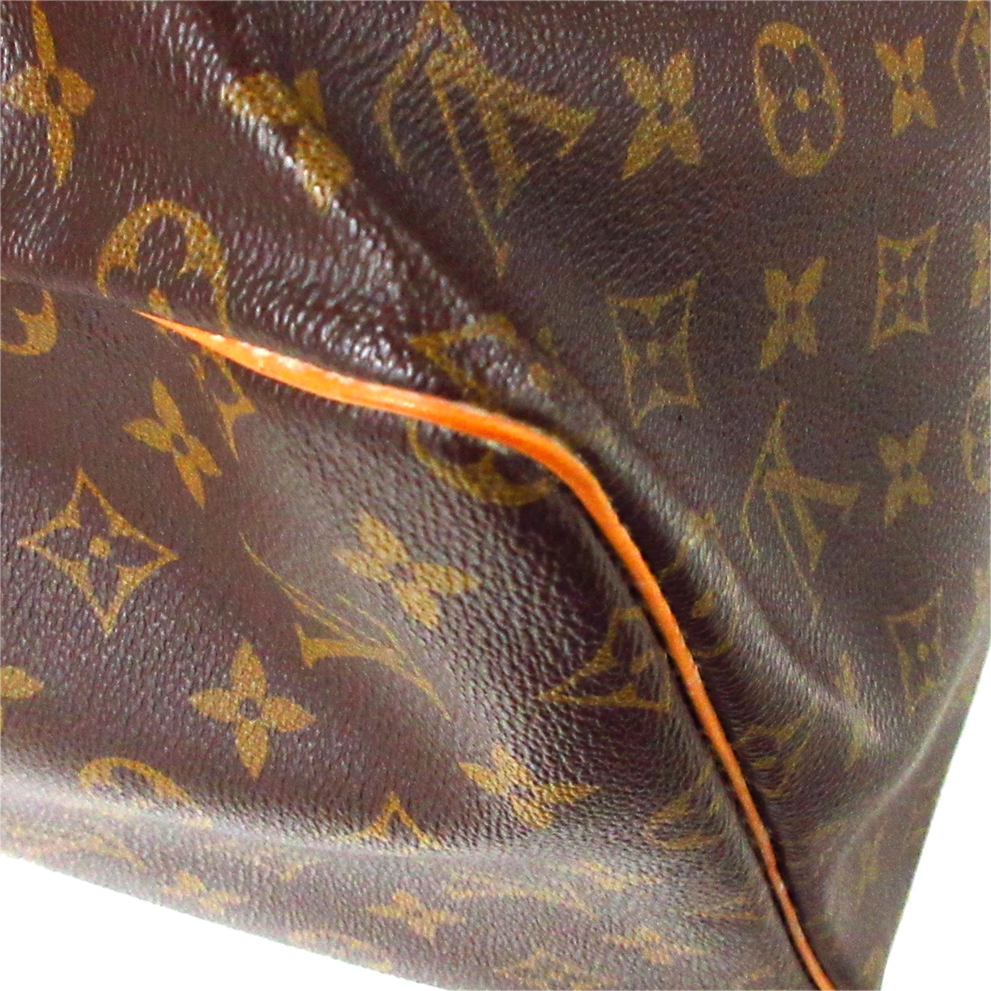 Louis Vuitton Monogram Keepall 55 (SHG-36465)