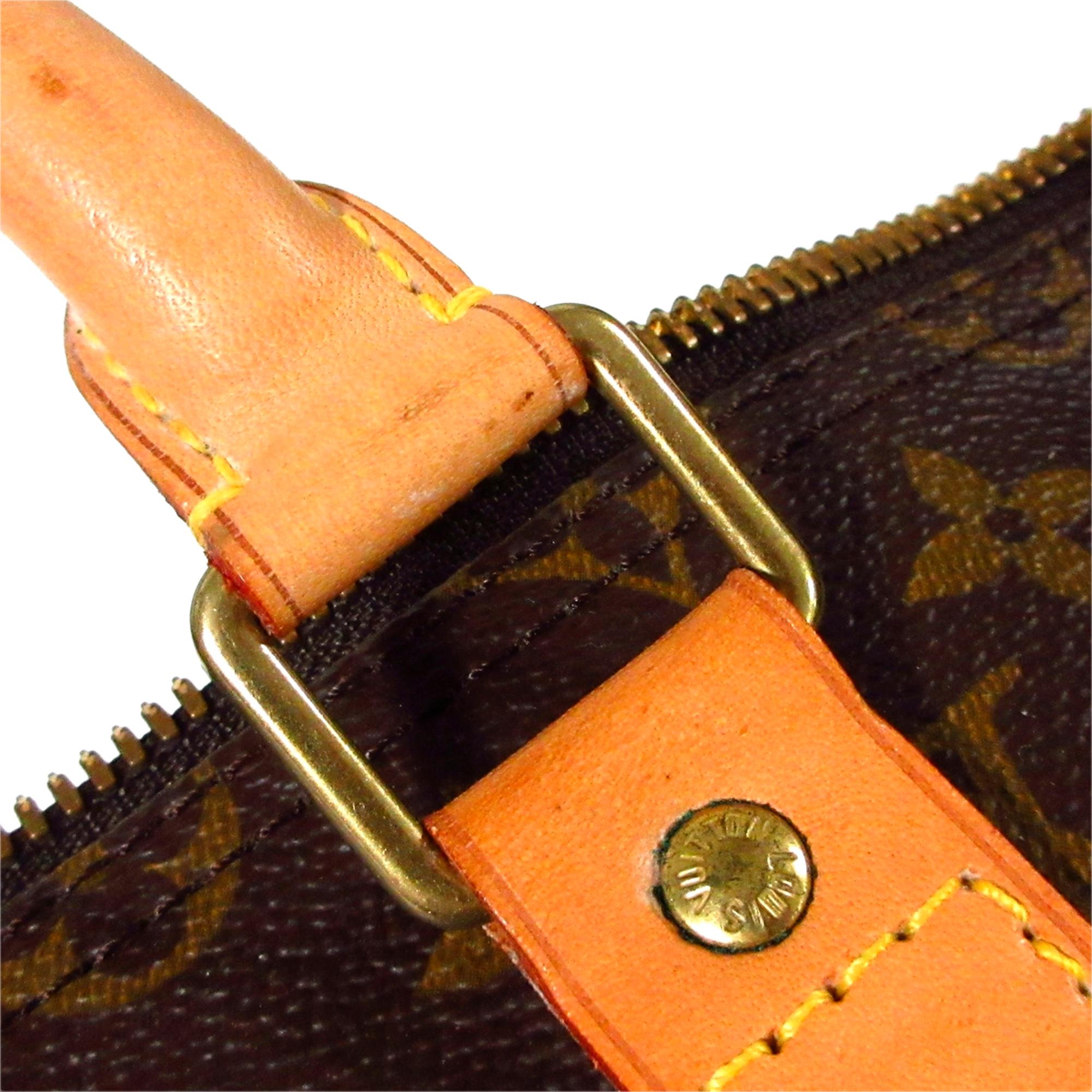 Louis Vuitton Monogram Keepall 55 (SHG-36465)