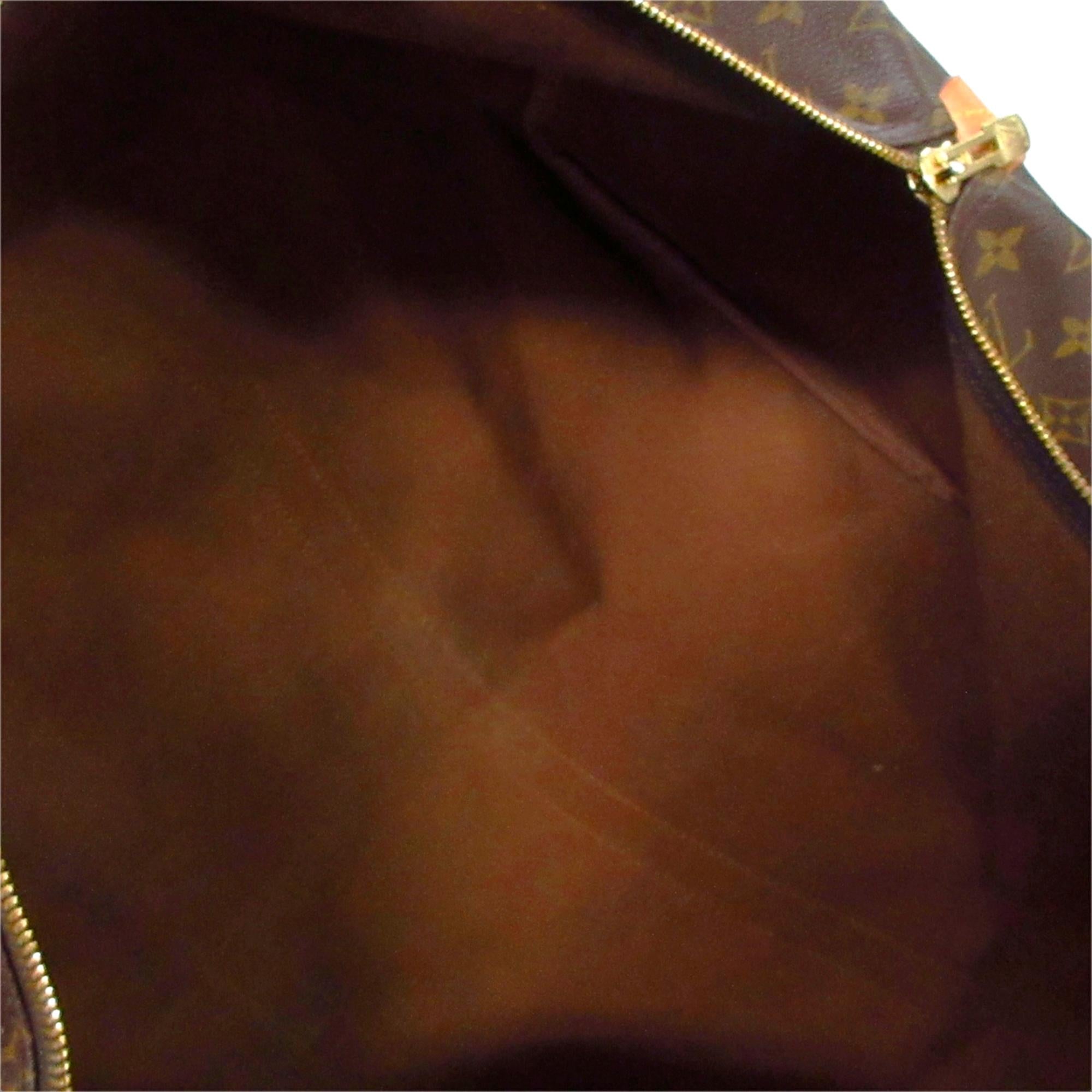 Louis Vuitton Monogram Keepall 55 (SHG-36465)