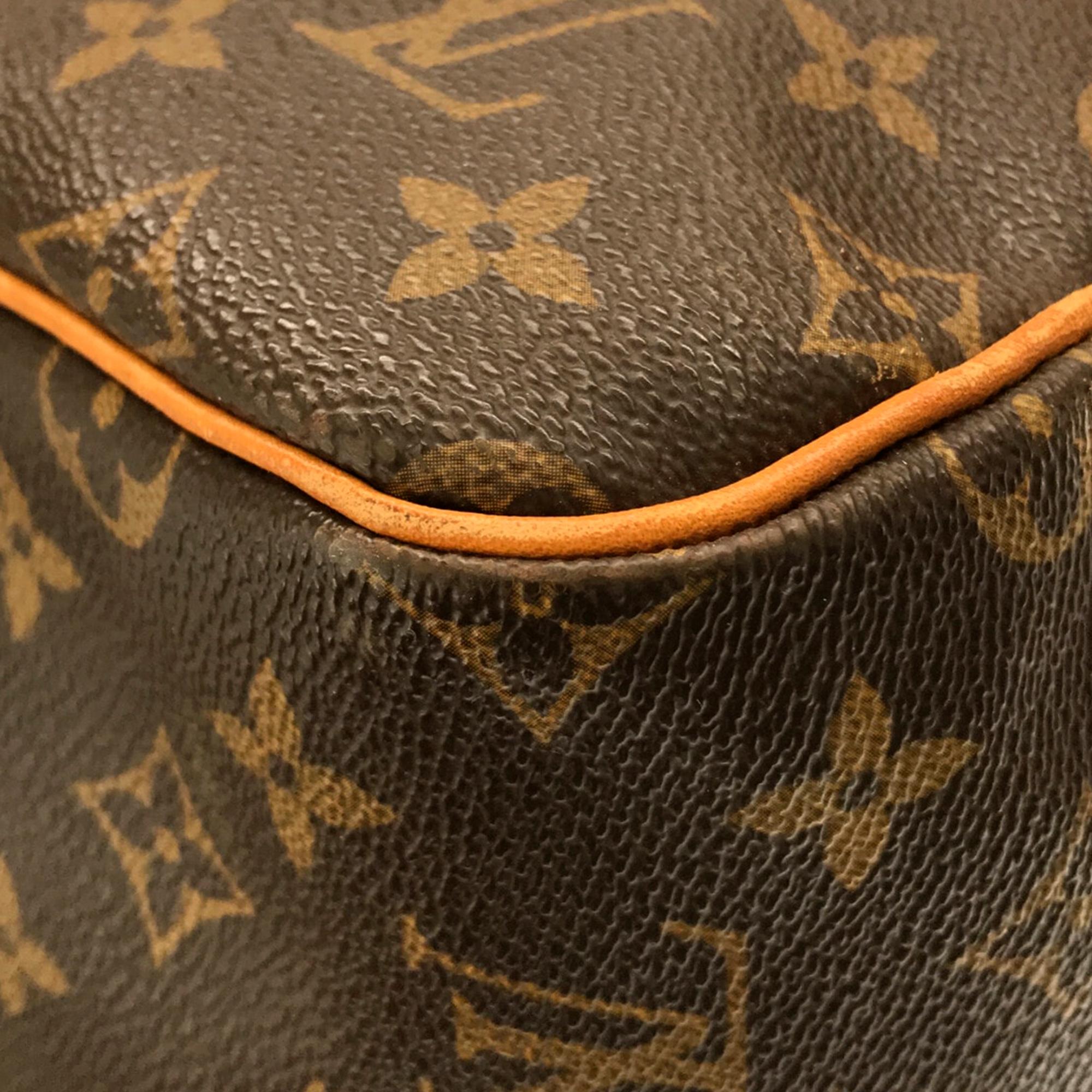 Louis Vuitton Monogram Keepall Bandouliere 55 (SHG-36871)