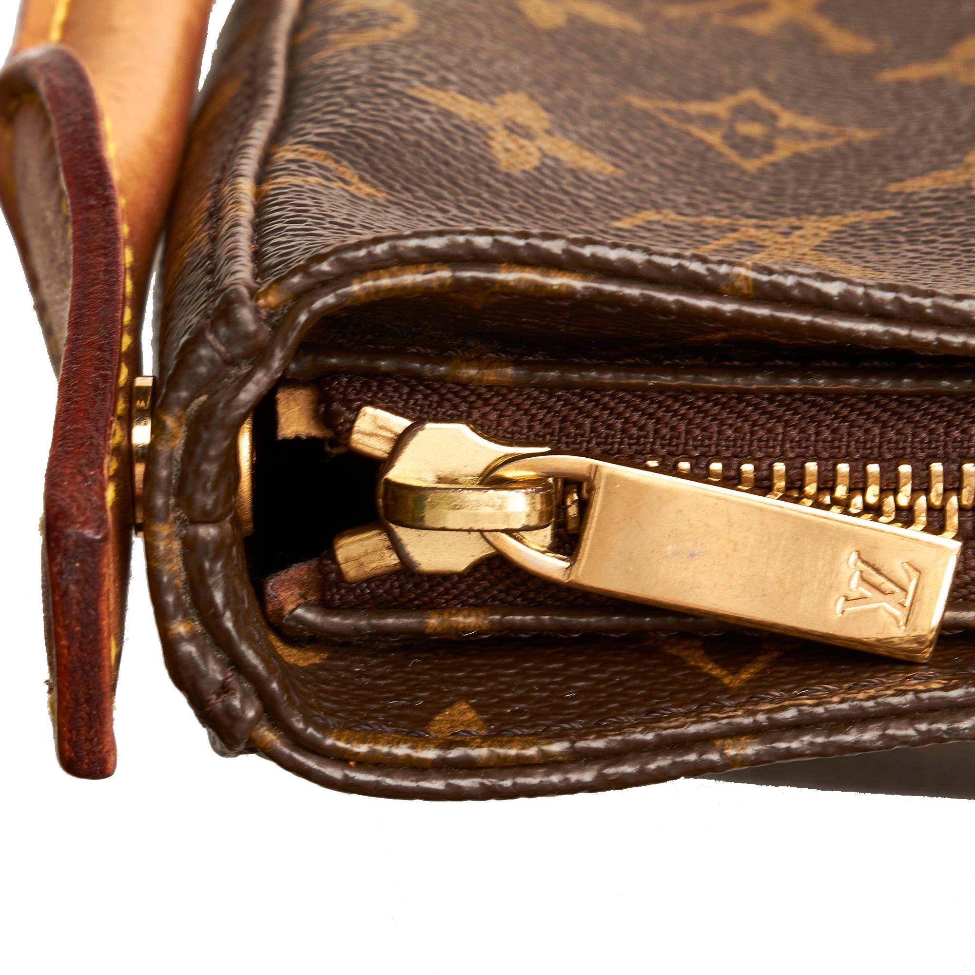 Louis Vuitton Monogram Looping MM (SHG-36593)