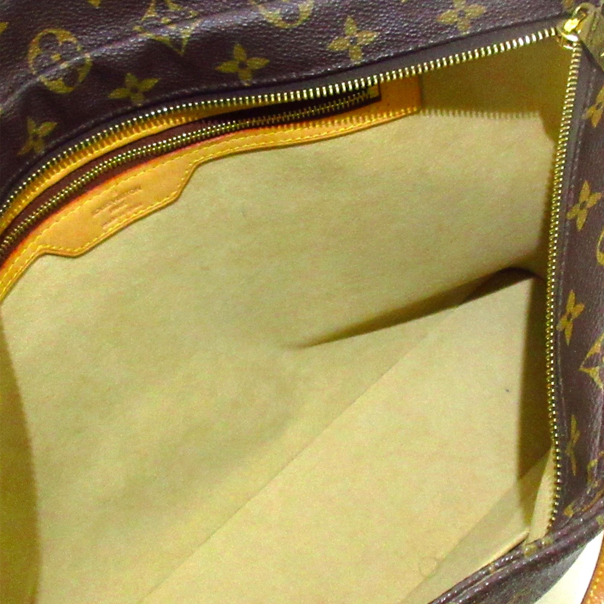 Louis Vuitton Monogram Luco Tote (SHG-35653)