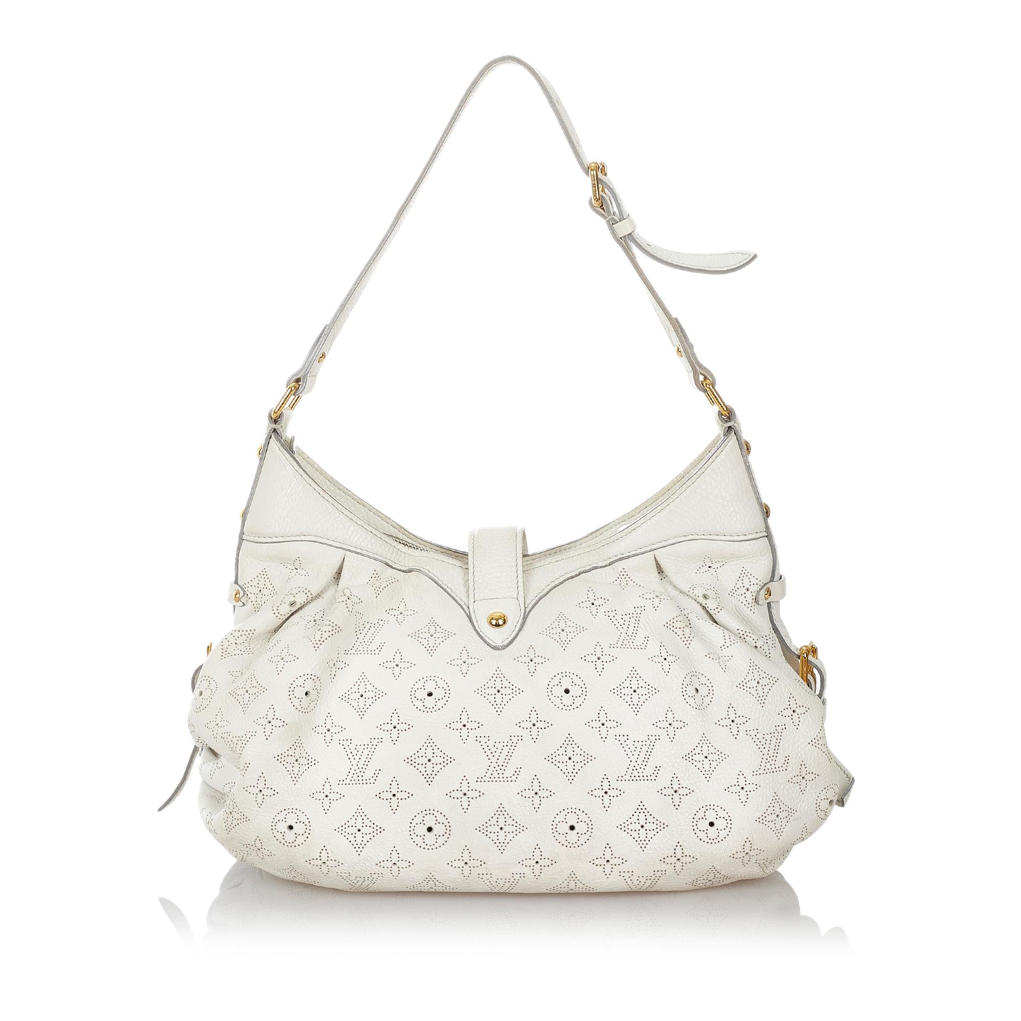 Louis Vuitton Monogram Mahina XS (SHG-27111)