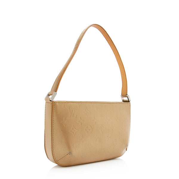 Louis Vuitton Monogram Mat Fowler Shoulder Bag (SHF-20160) – LuxeDH