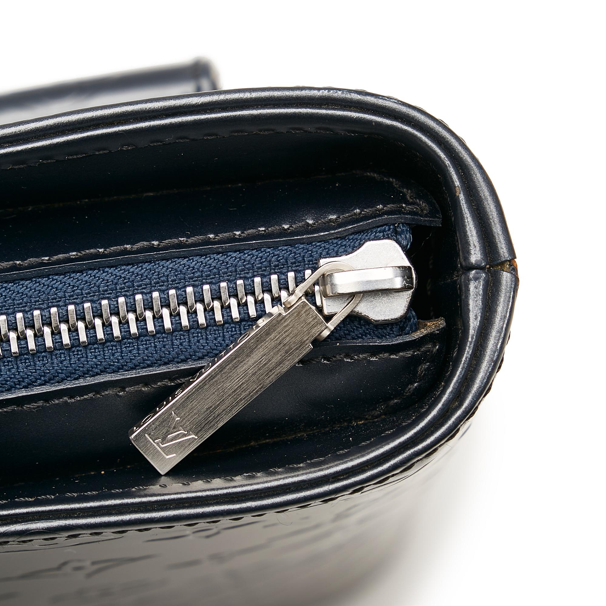 Louis Vuitton Monogram Mat Wilwood (SHG-LUInxs)