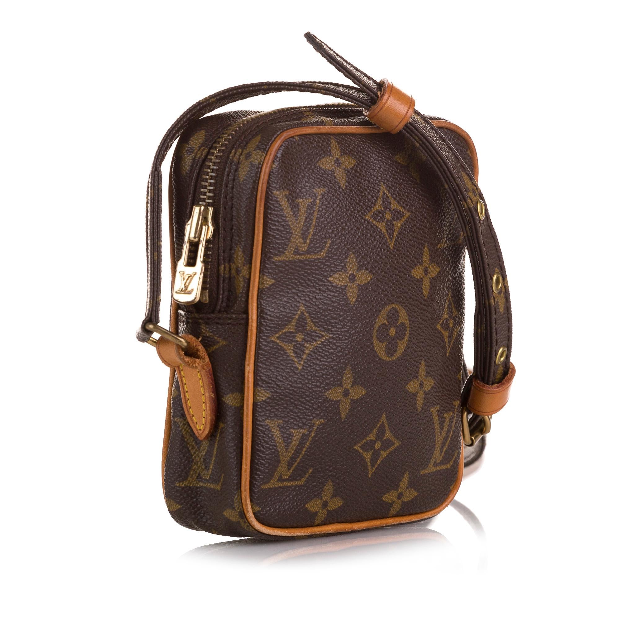 Louis Vuitton Monogram Mini Danube (SHG-tjepvb)