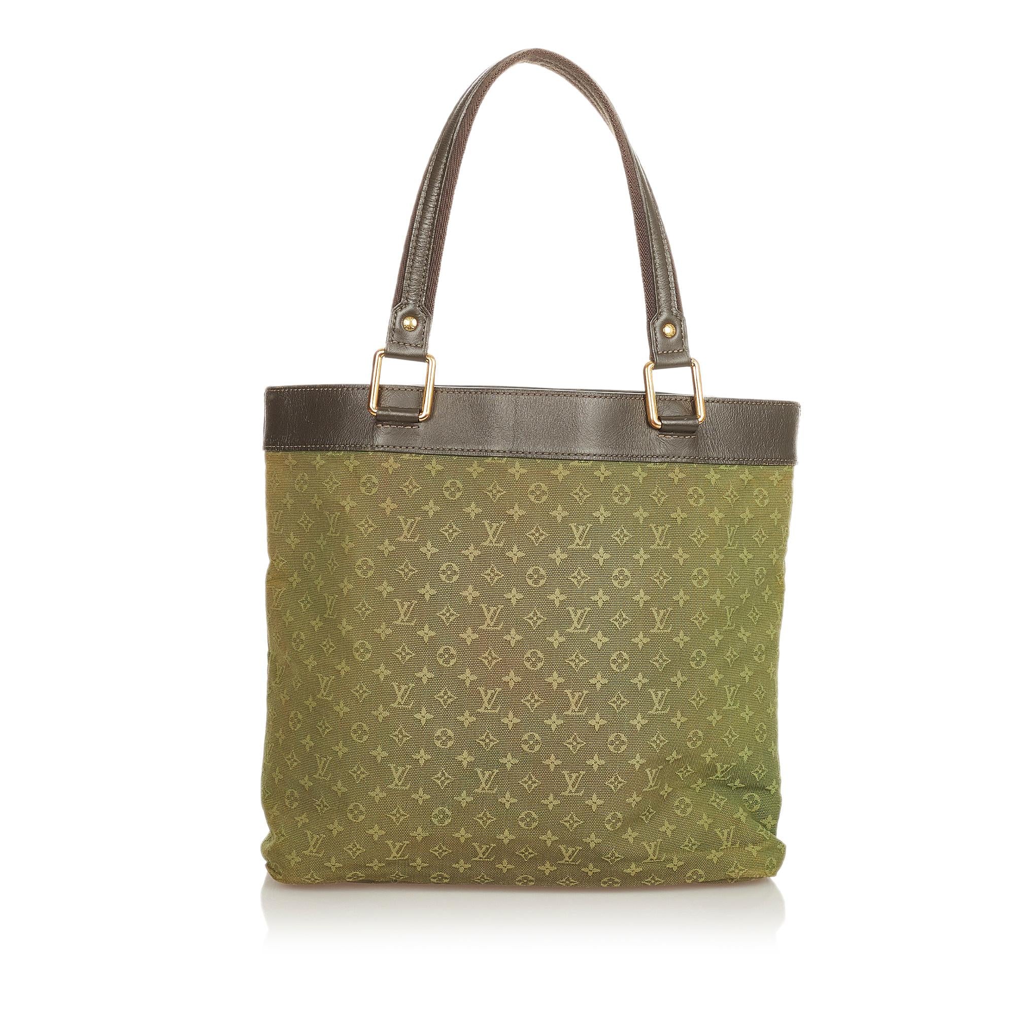 Louis Vuitton Monogram Mini Lin Lucille GM (SHG-26029)