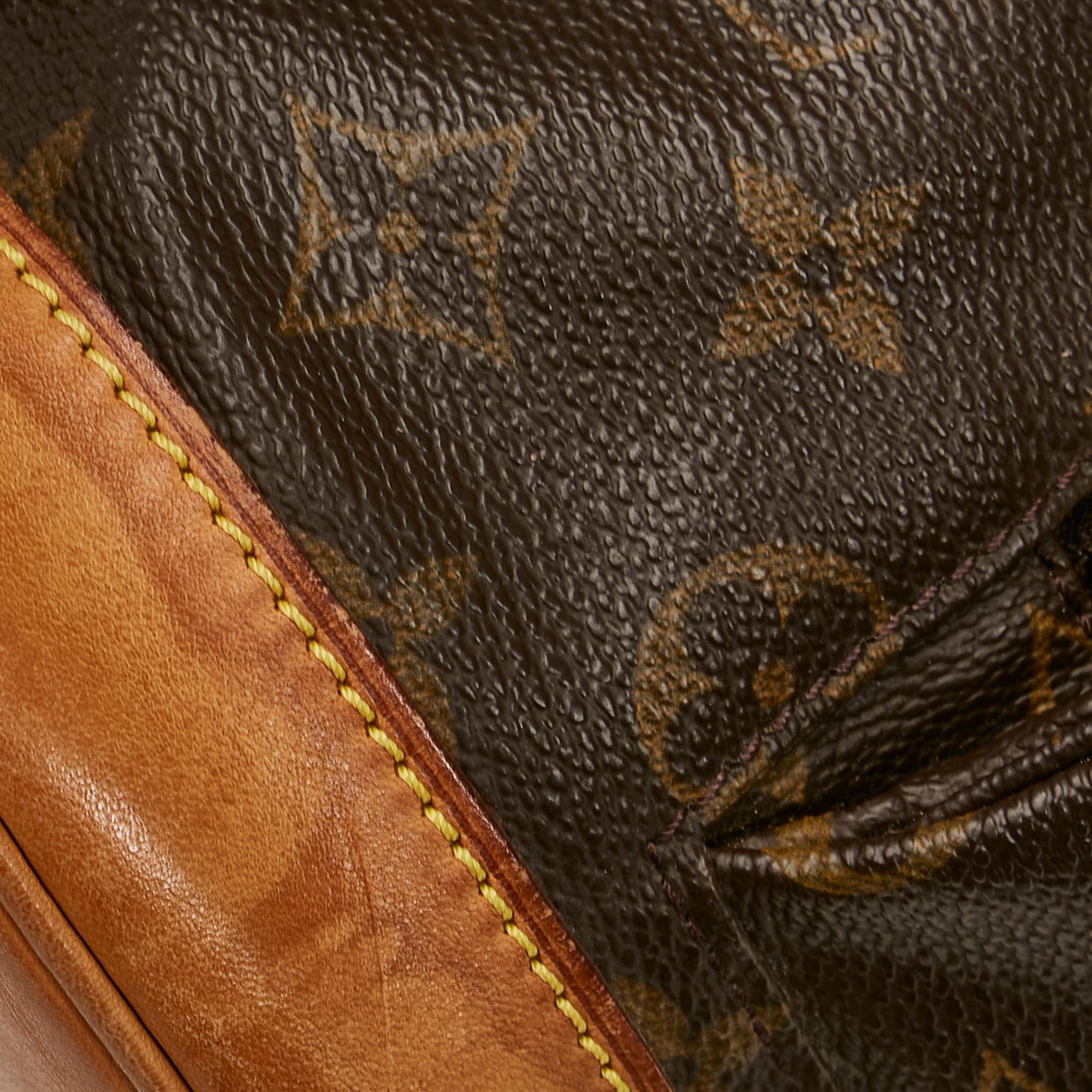 Louis Vuitton Monogram Montsouris MM (SHG-goiN7O)