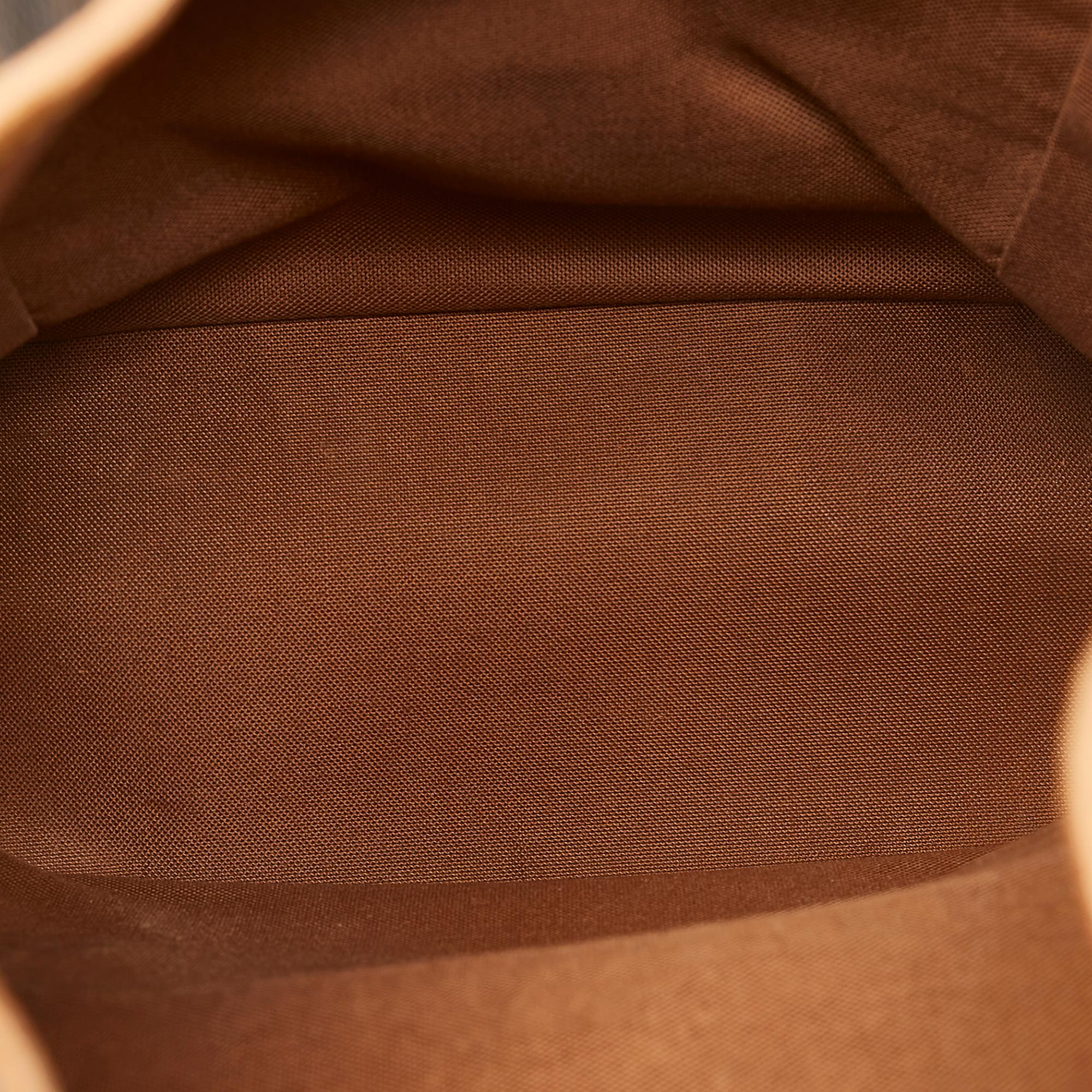 Louis Vuitton Monogram Montsouris MM (SHG-goiN7O)