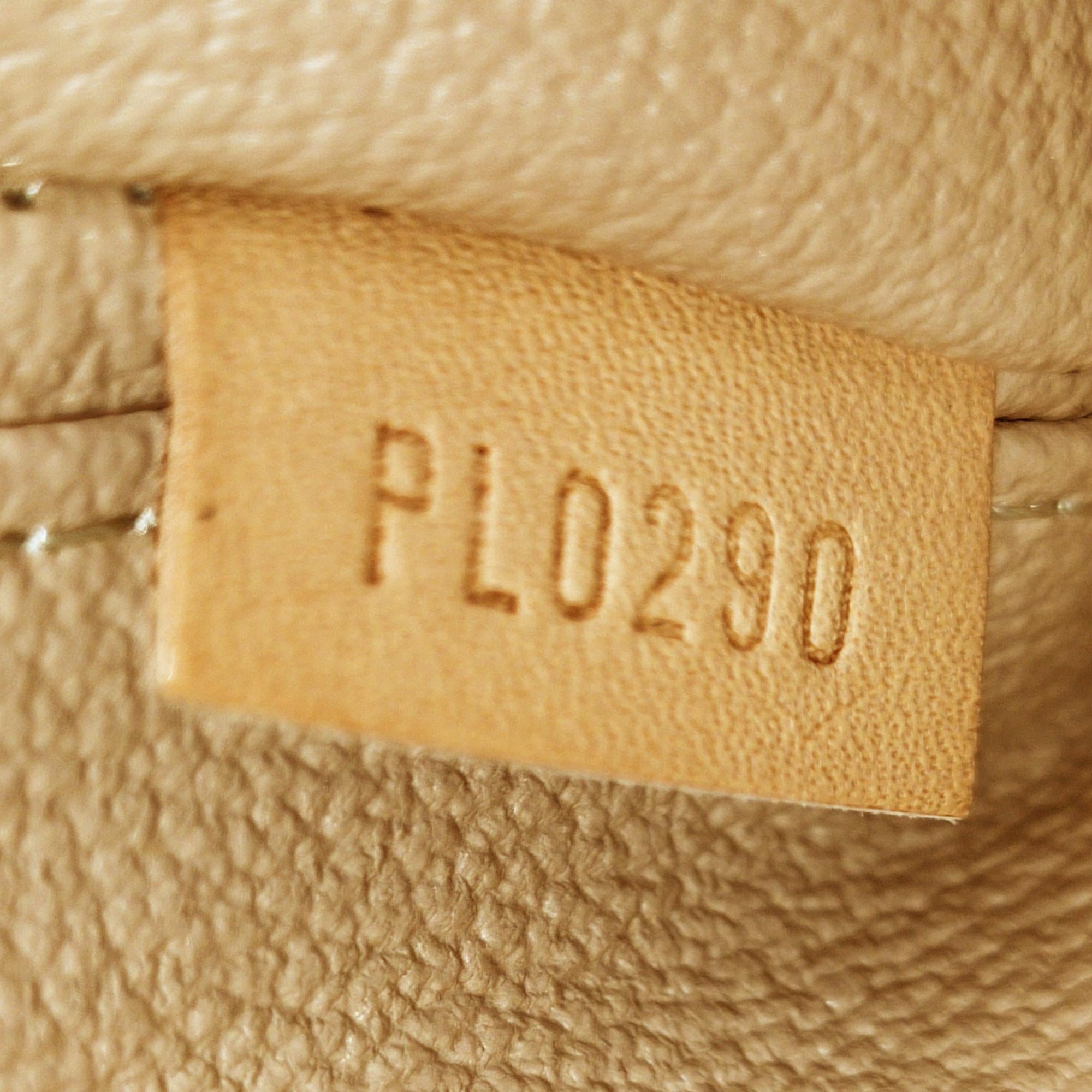 Louis Vuitton Monogram Nice Mini Toiletry Pouch (SHG-36862)