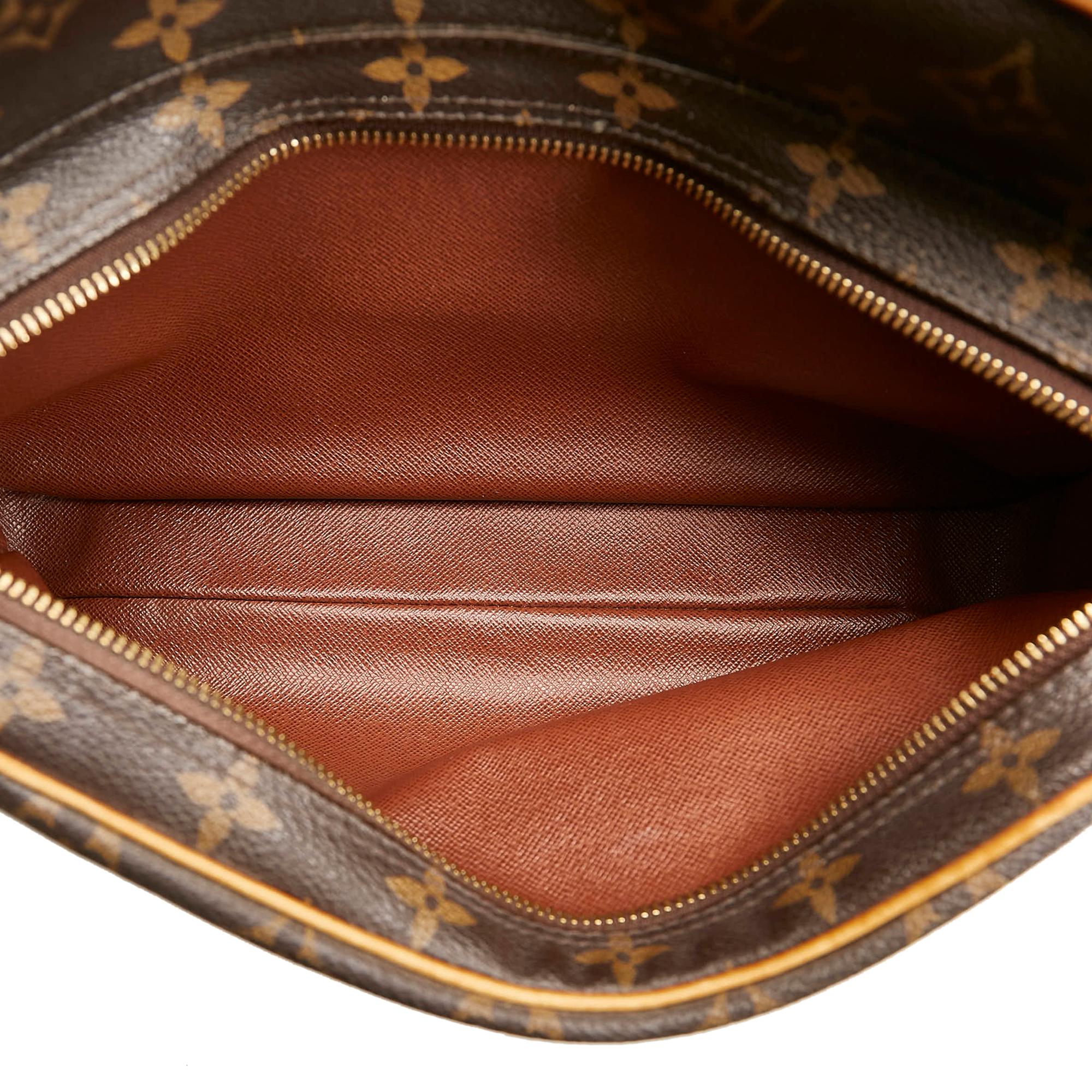 Louis Vuitton Monogram Nile (SHG-30374)