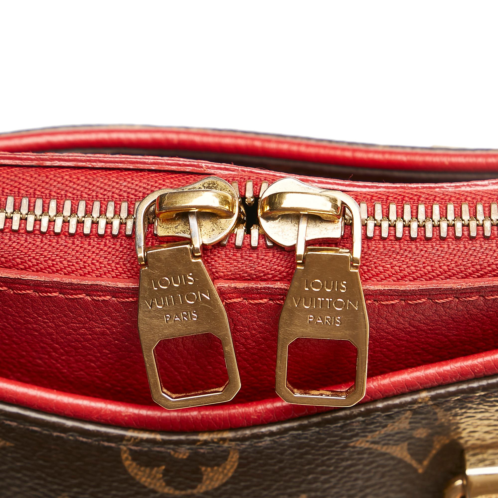 Louis Vuitton Monogram Pallas BB (SHG-LiHYCz)