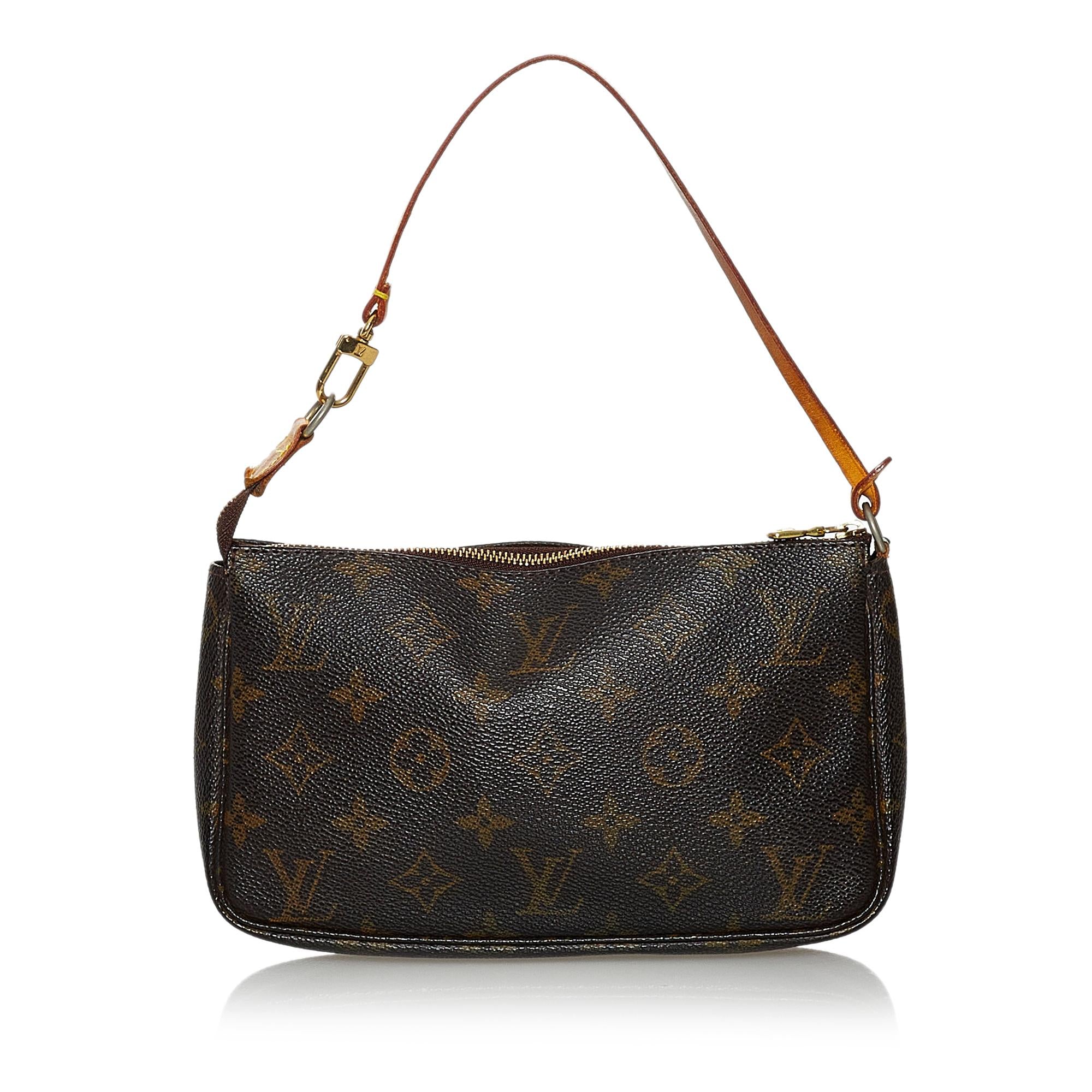 Louis Vuitton Monogram Pochette Accessoires (SHG-28301)