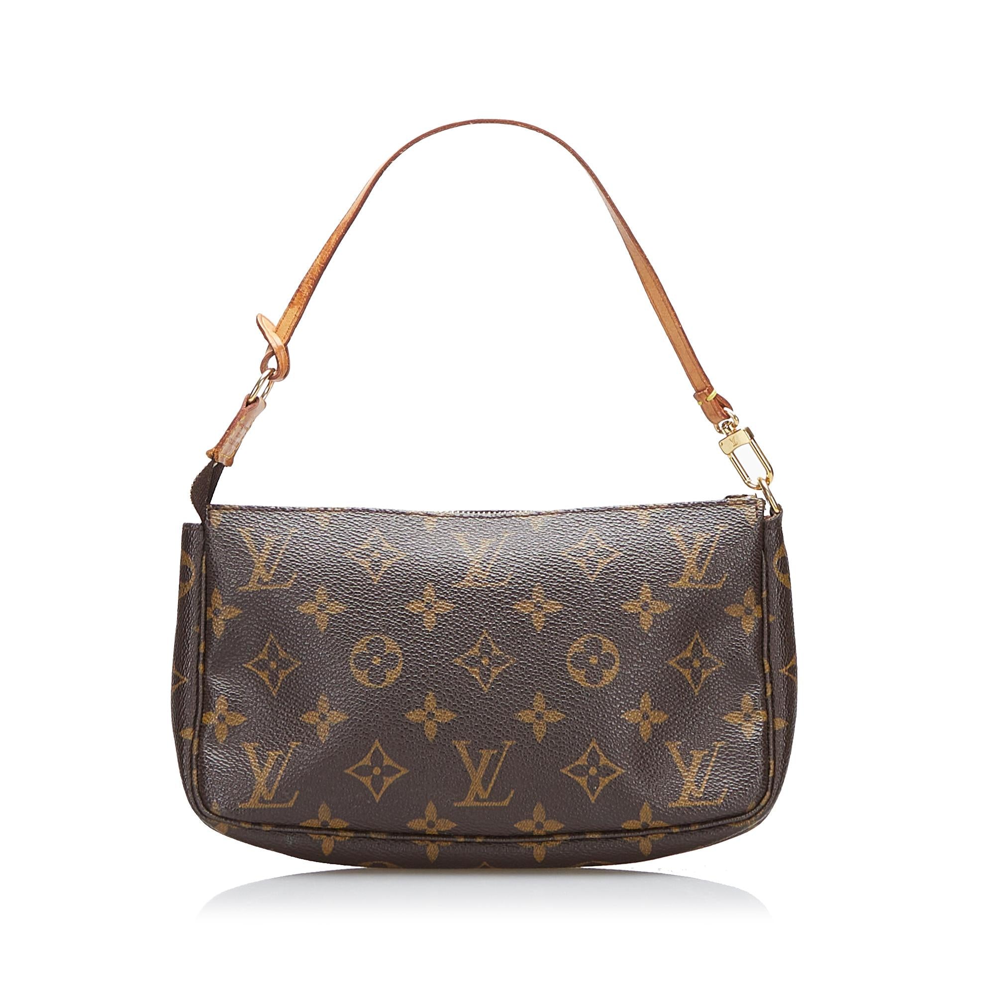 Louis Vuitton Monogram Pochette Accessoires (SHG-EdABSL)