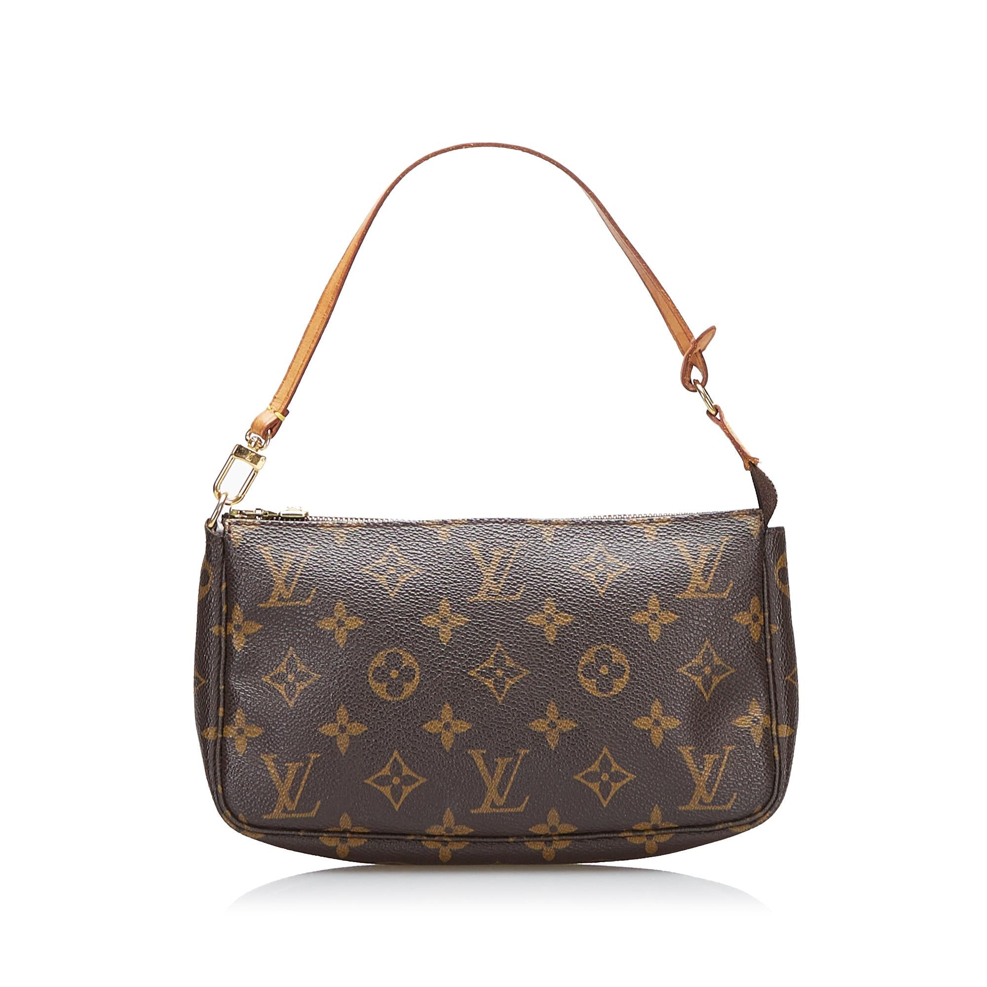 Louis Vuitton Monogram Pochette Accessoires (SHG-EdABSL)