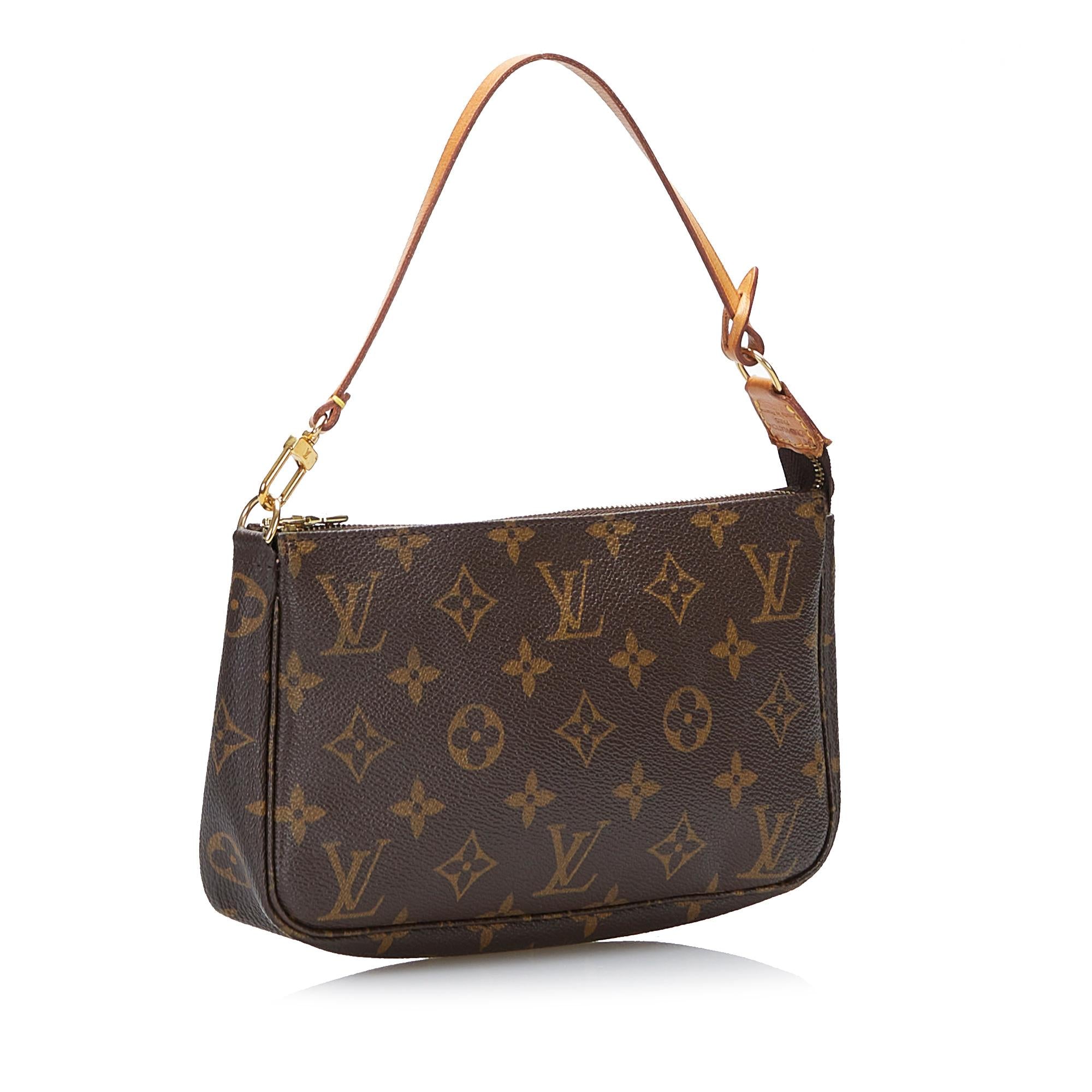 Louis Vuitton Monogram Pochette Accessoires (SHG-dEsPX7)