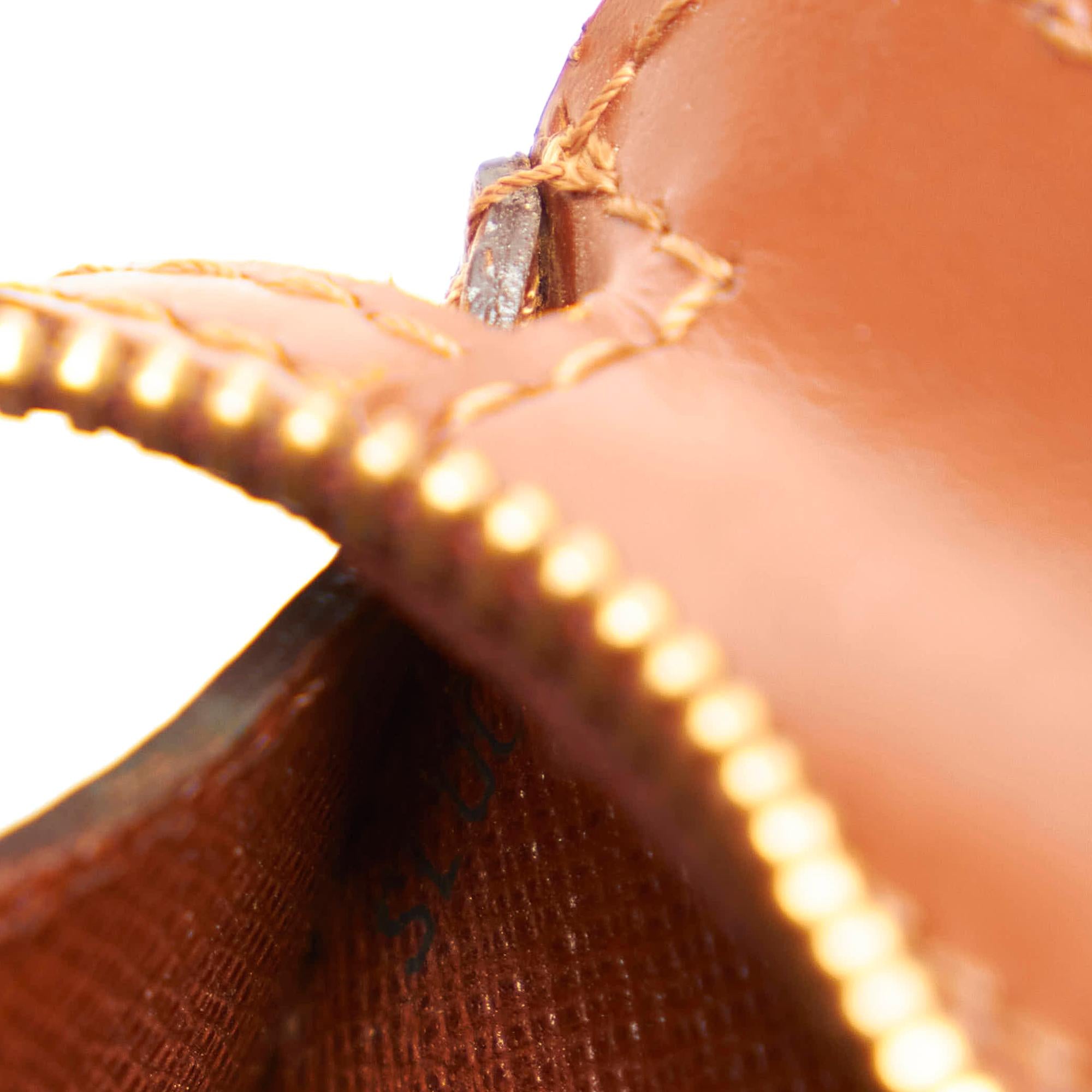 Louis Vuitton Monogram Pochette Homme (SHG-32766)