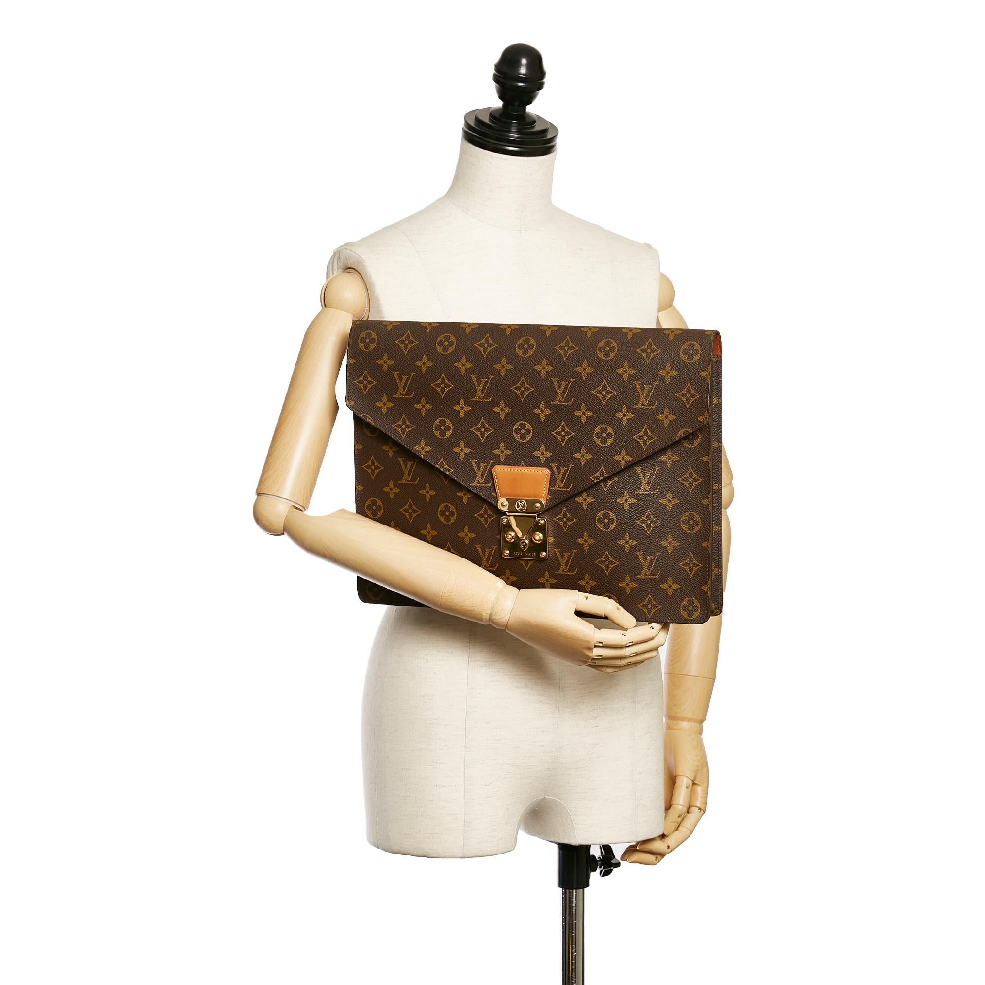 Louis Vuitton Monogram Porte Documents Senateur (SHG-30029)