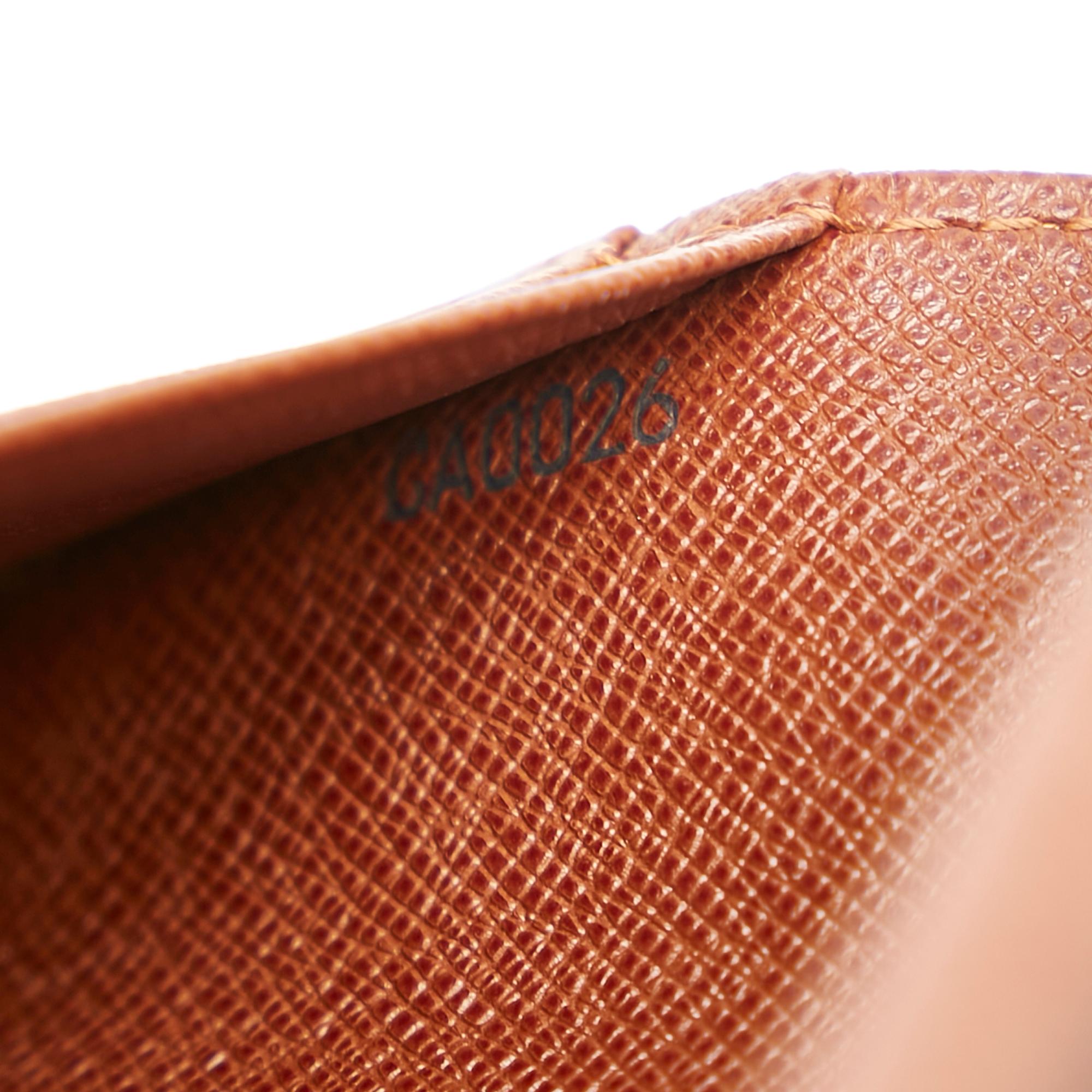 Louis Vuitton Monogram Porte Monnaie Billets (SHG-28026)