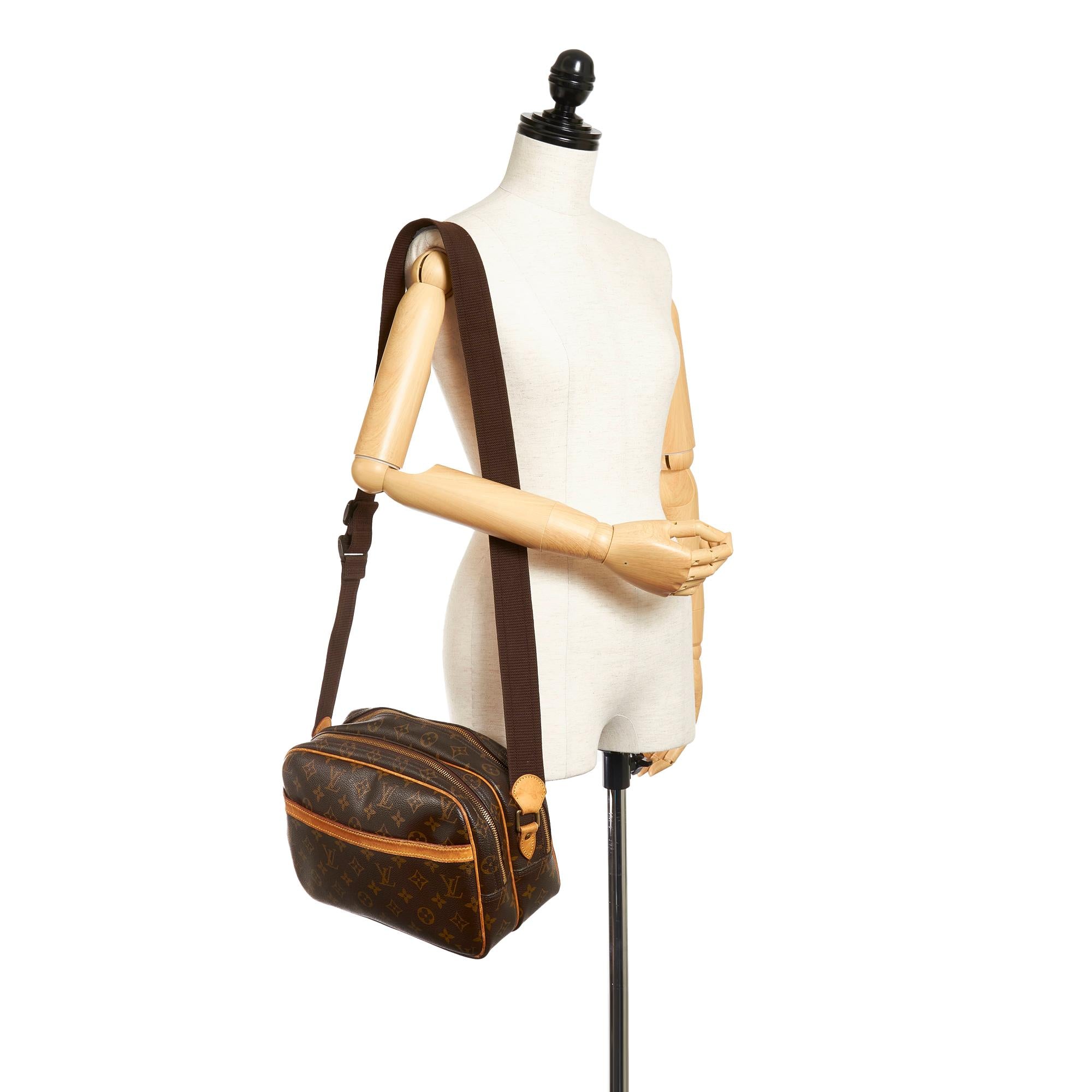 Louis Vuitton Monogram Reporter PM (SHG-27878)