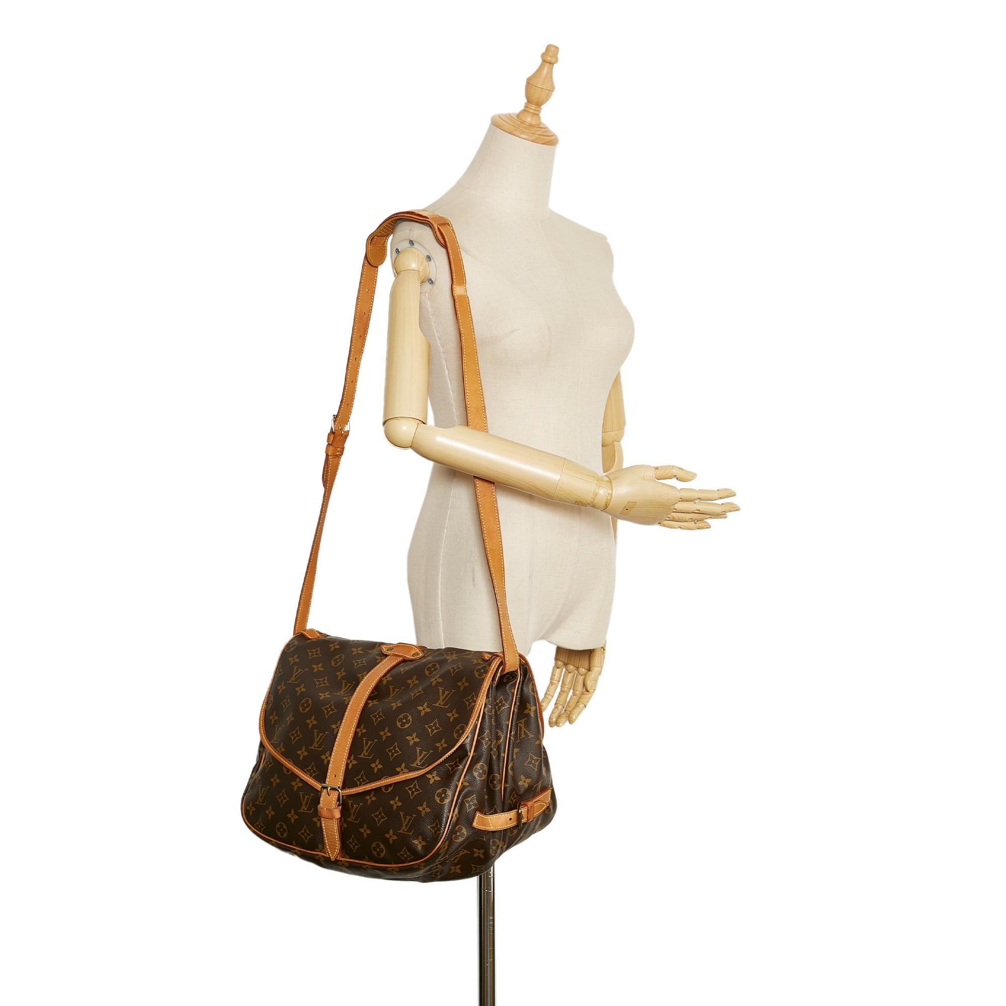 Louis Vuitton Monogram Saumur 35 (SHG-36479)